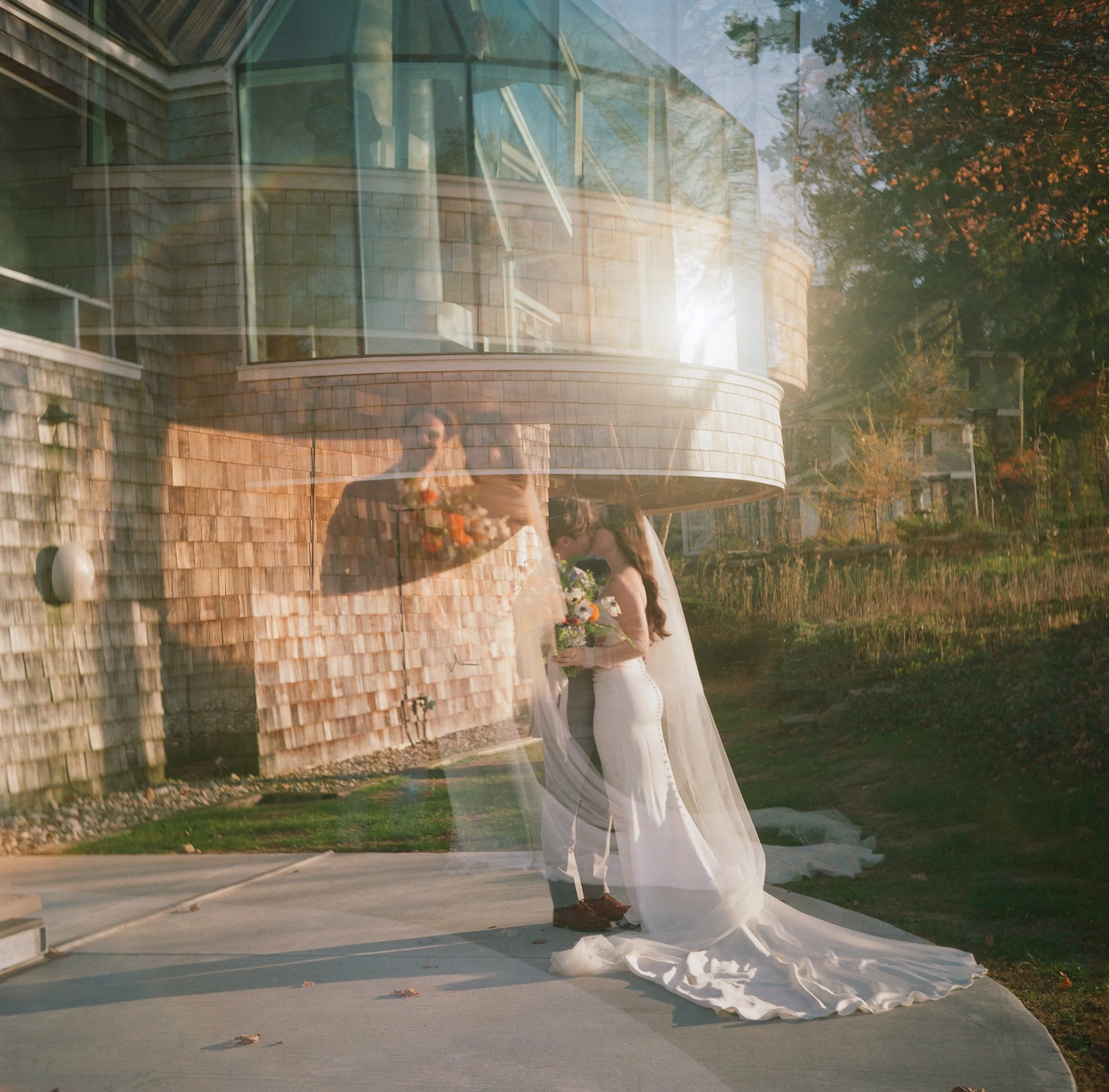 Michigan-wedding-photographer-film-wedding-gathering-properties-10 (2).jpg
