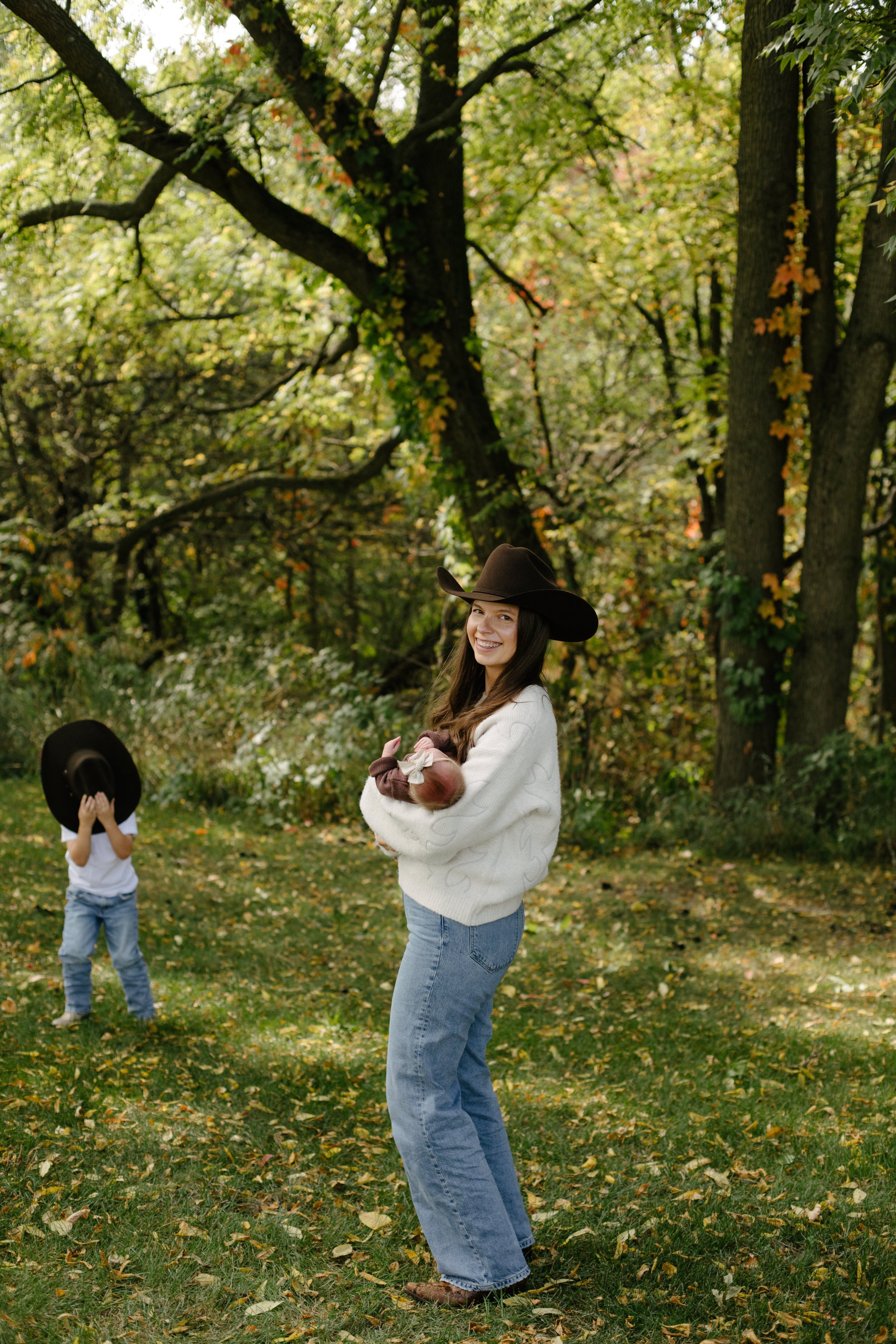 Michigan-film-photographer-the-cox-ranch-maternity-family-101.jpg