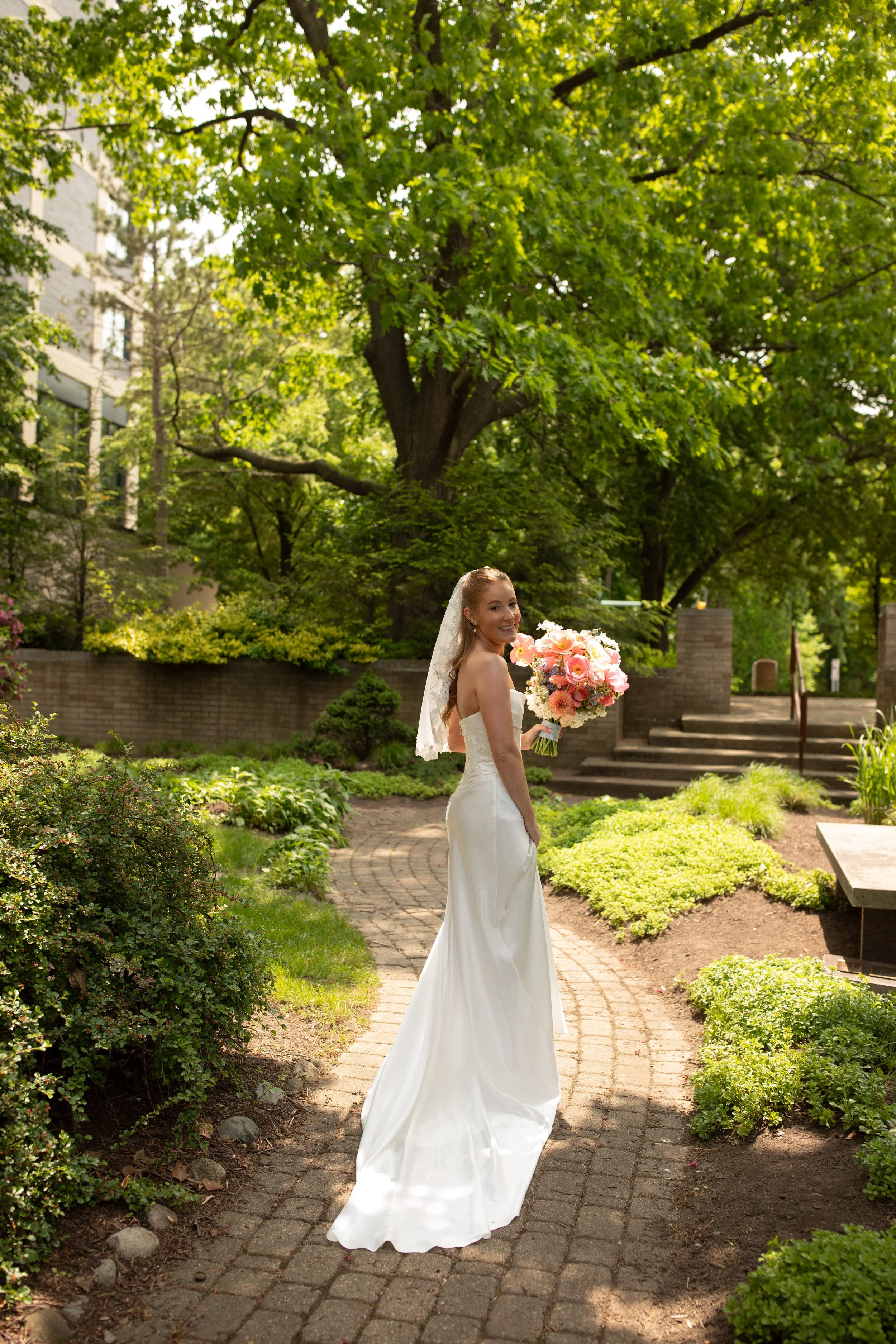 JessicaMax-Michigan-wedding-photographer-MSU-Horticulture-Garden-Wedding-57.jpg