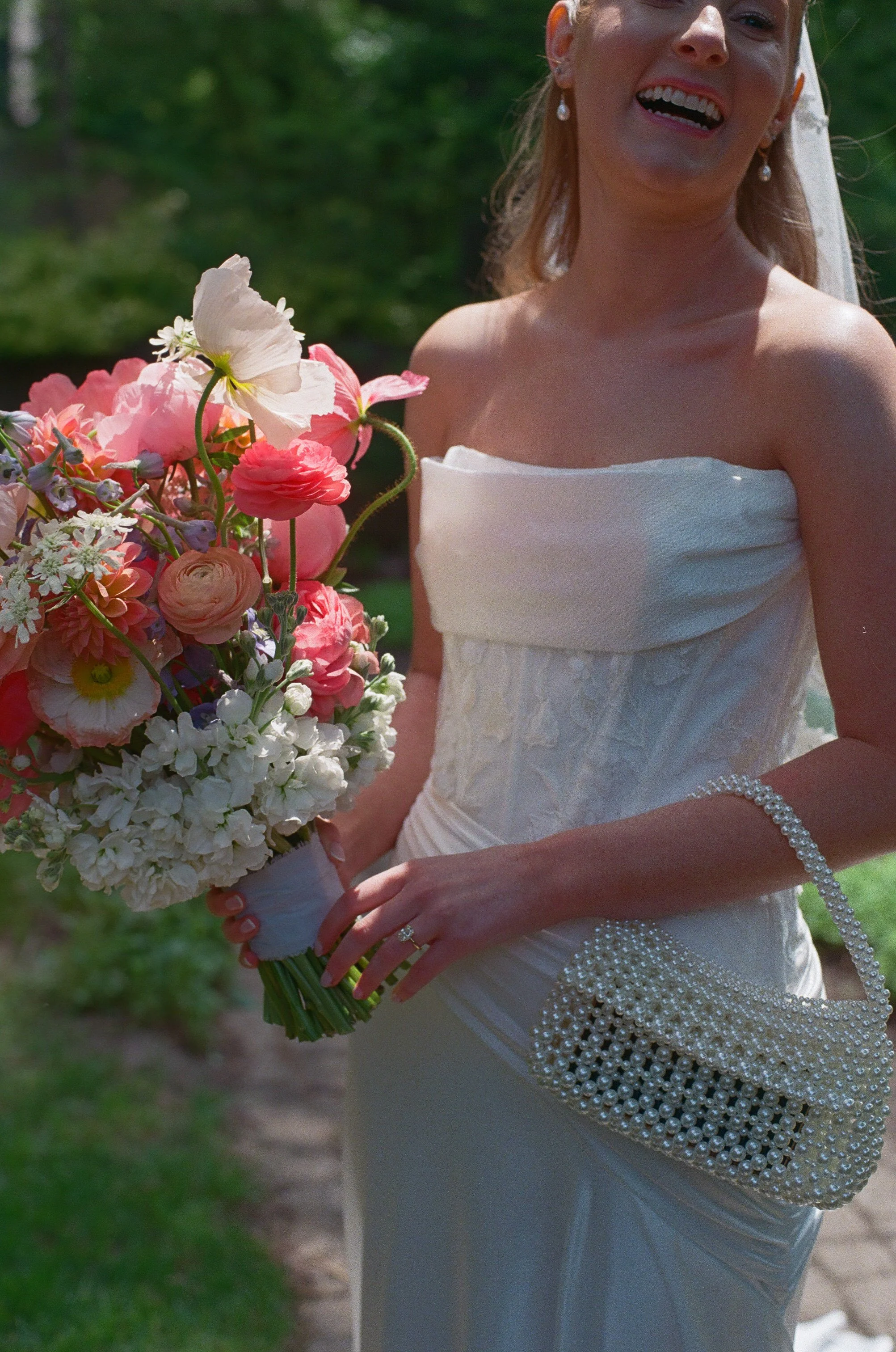 Michigan-film-photographer-MSU-horticulture-gardens-wedding-14.jpg