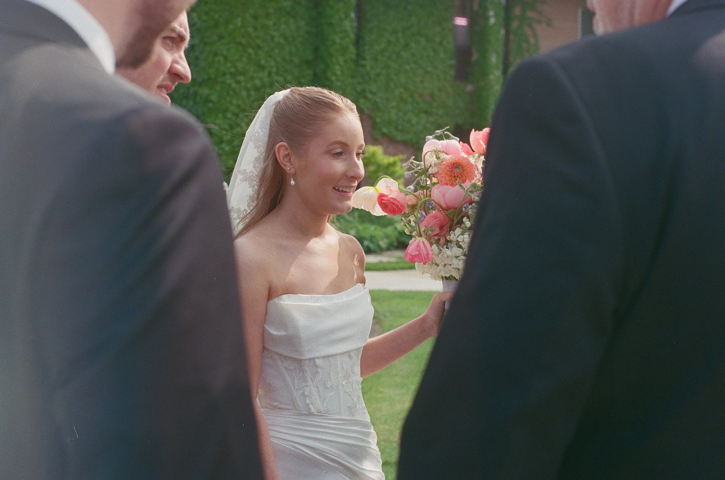 Michigan-film-photographer-MSU-horticulture-gardens-wedding-78.jpg
