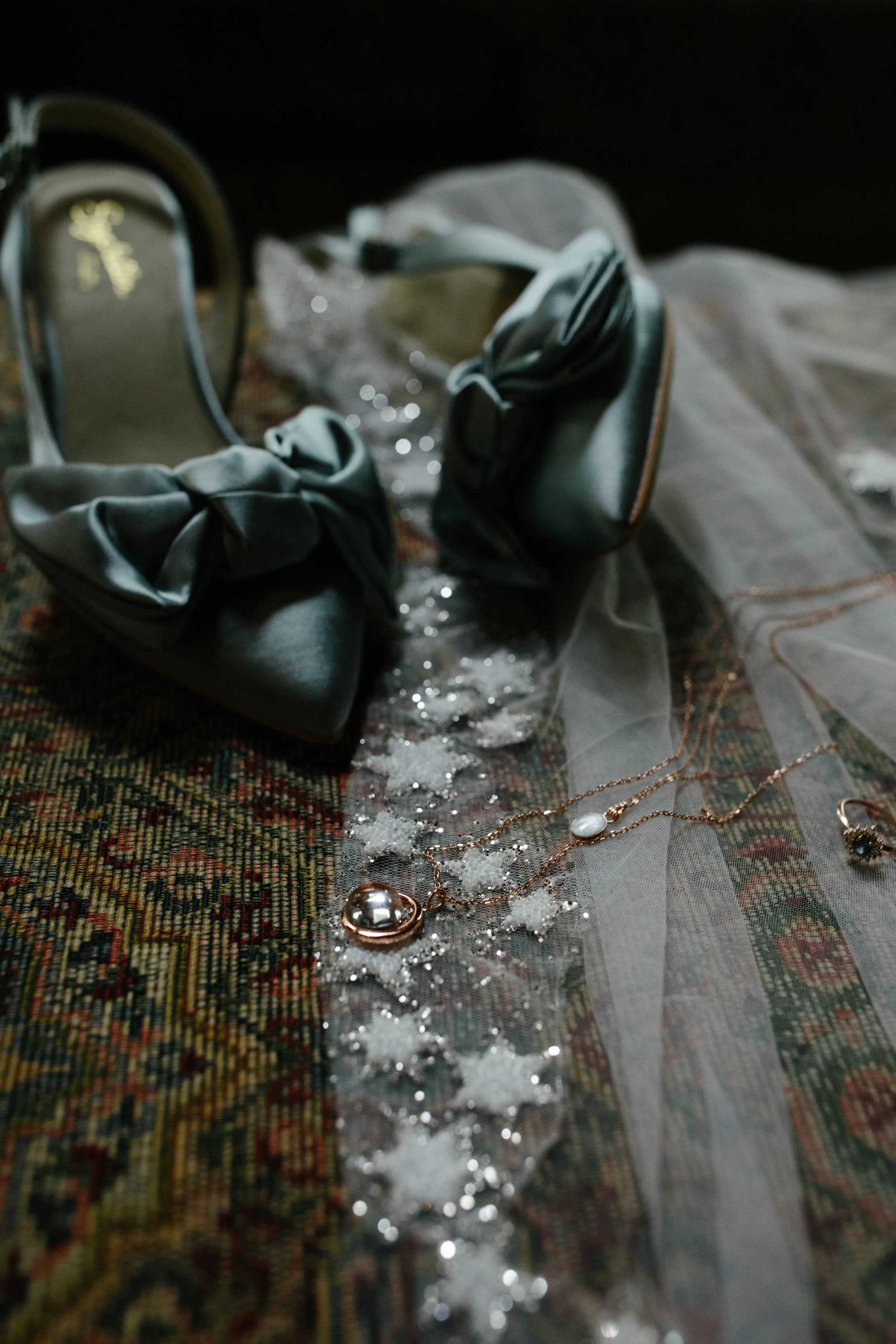 Michigan-film-photographer-Bluebridge-events-center-wedding-14.jpg