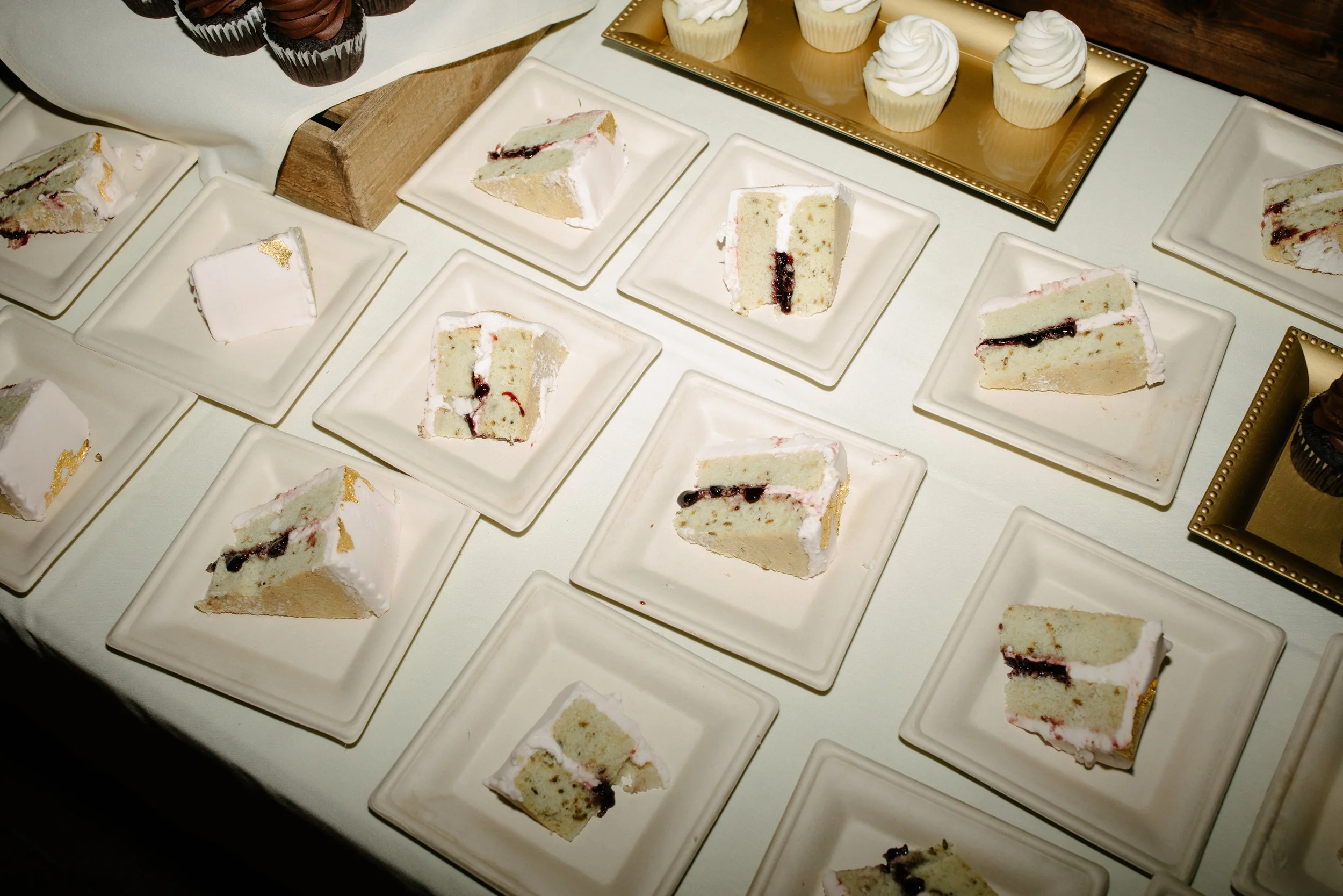 Michigan-film-photographer-Bluebridge-events-center-wedding-365.jpg