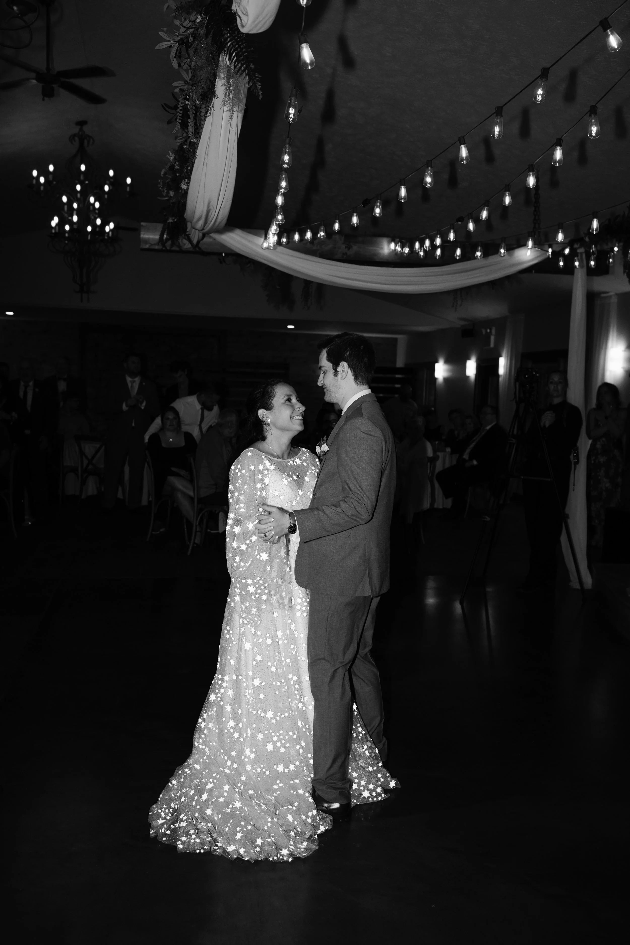Michigan-film-photographer-Bluebridge-events-center-wedding-390.jpg