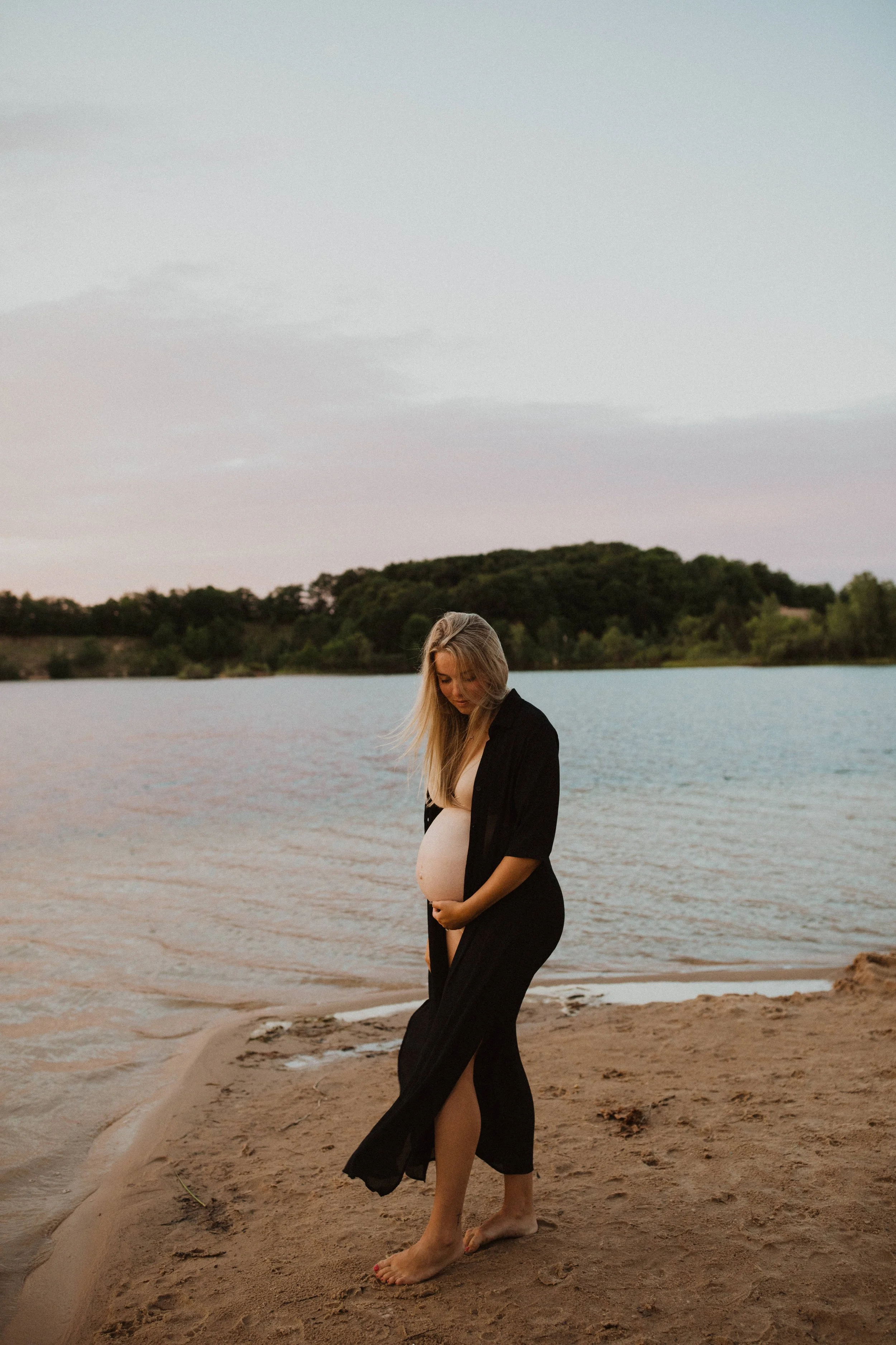 michigan-photographer-ludington-maternity-3.jpg