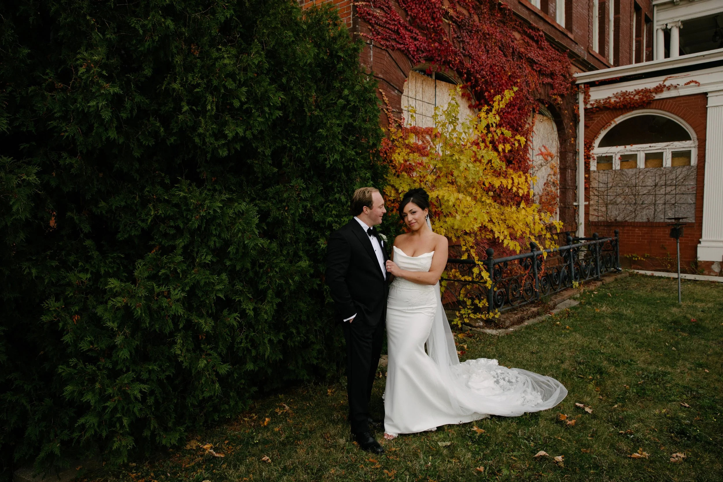 Chantal &amp; Jimmy // Winter Port Huron, Mi Wedding The Brass Rail After Party