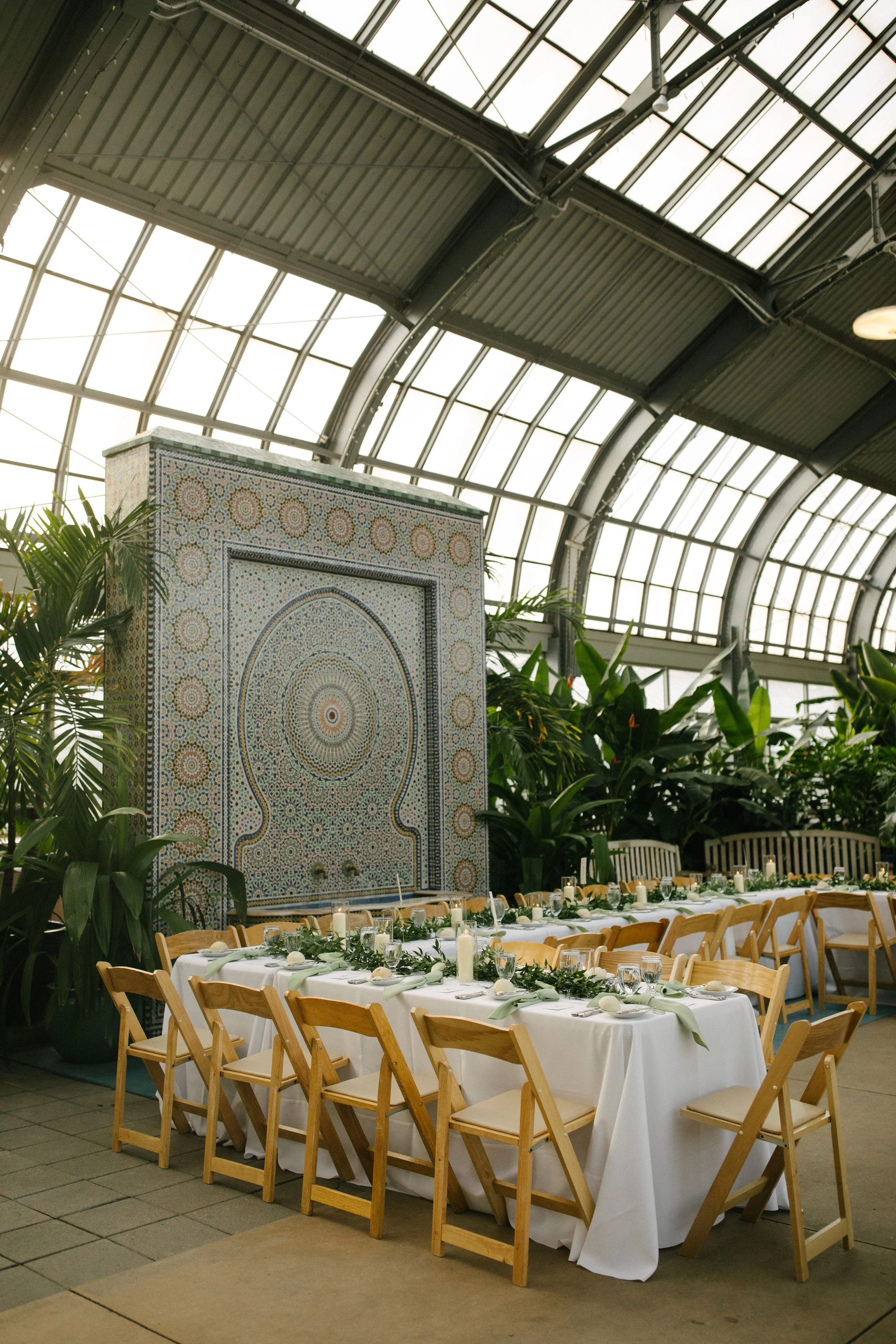 Michigan-wedding-photographer-chicago-wedding-garfield-conservatory-four-seasons-182.jpg