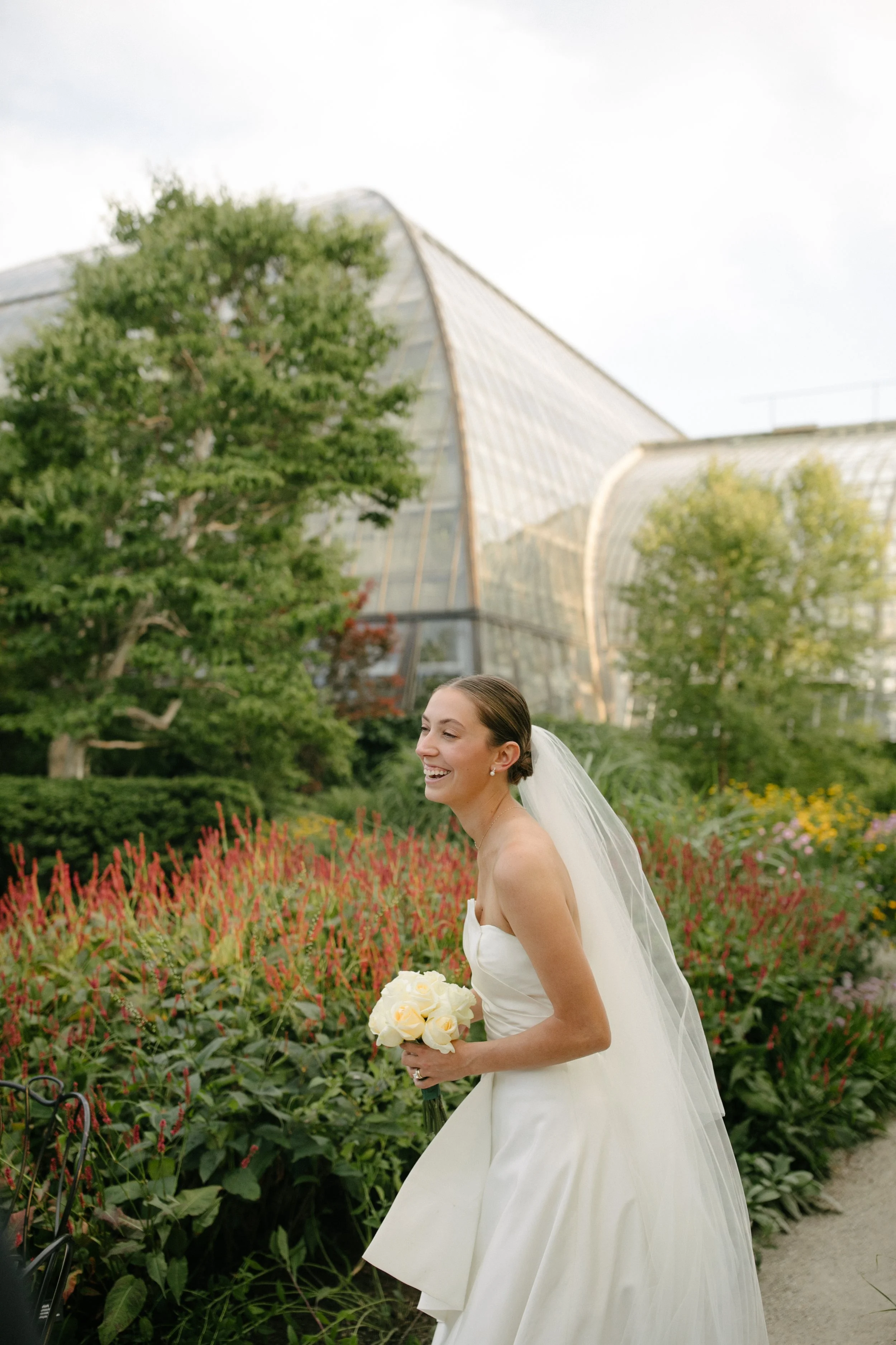 Michigan-wedding-photographer-chicago-wedding-garfield-conservatory-four-seasons-242.jpg