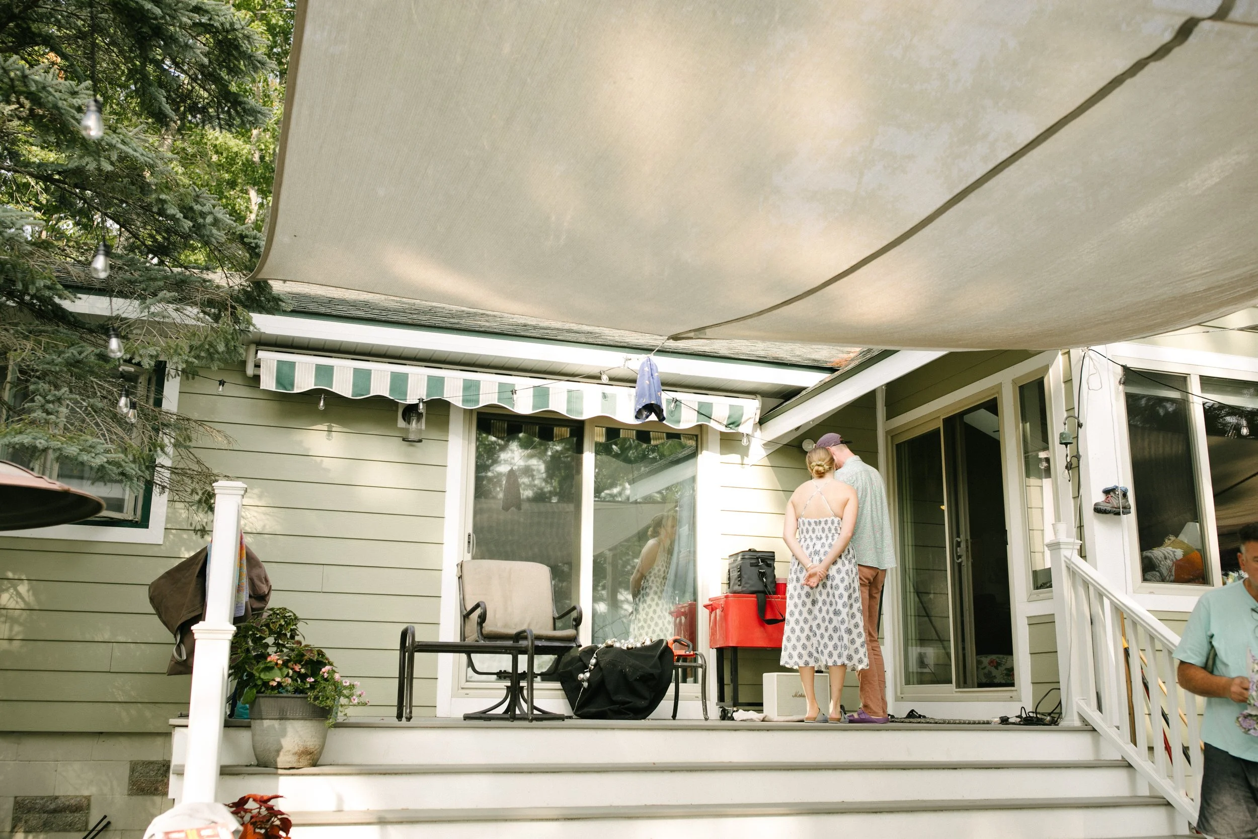 Michigan-wedding-photographer-higgins-lake-backyard-intimate-wedding-7 - Copy.jpg