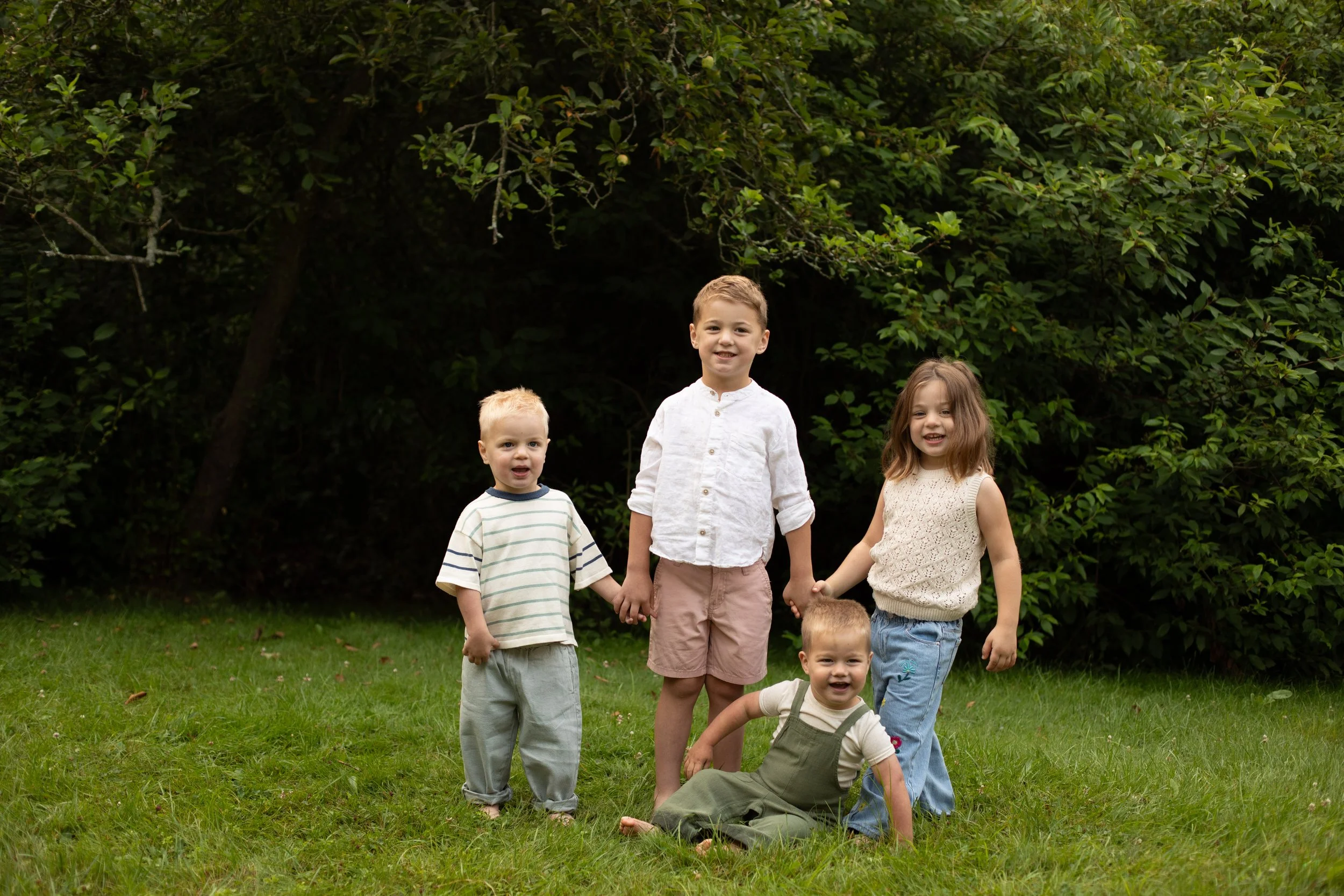 Michigan-film-photographer-pentwater-extended-family-60.jpg