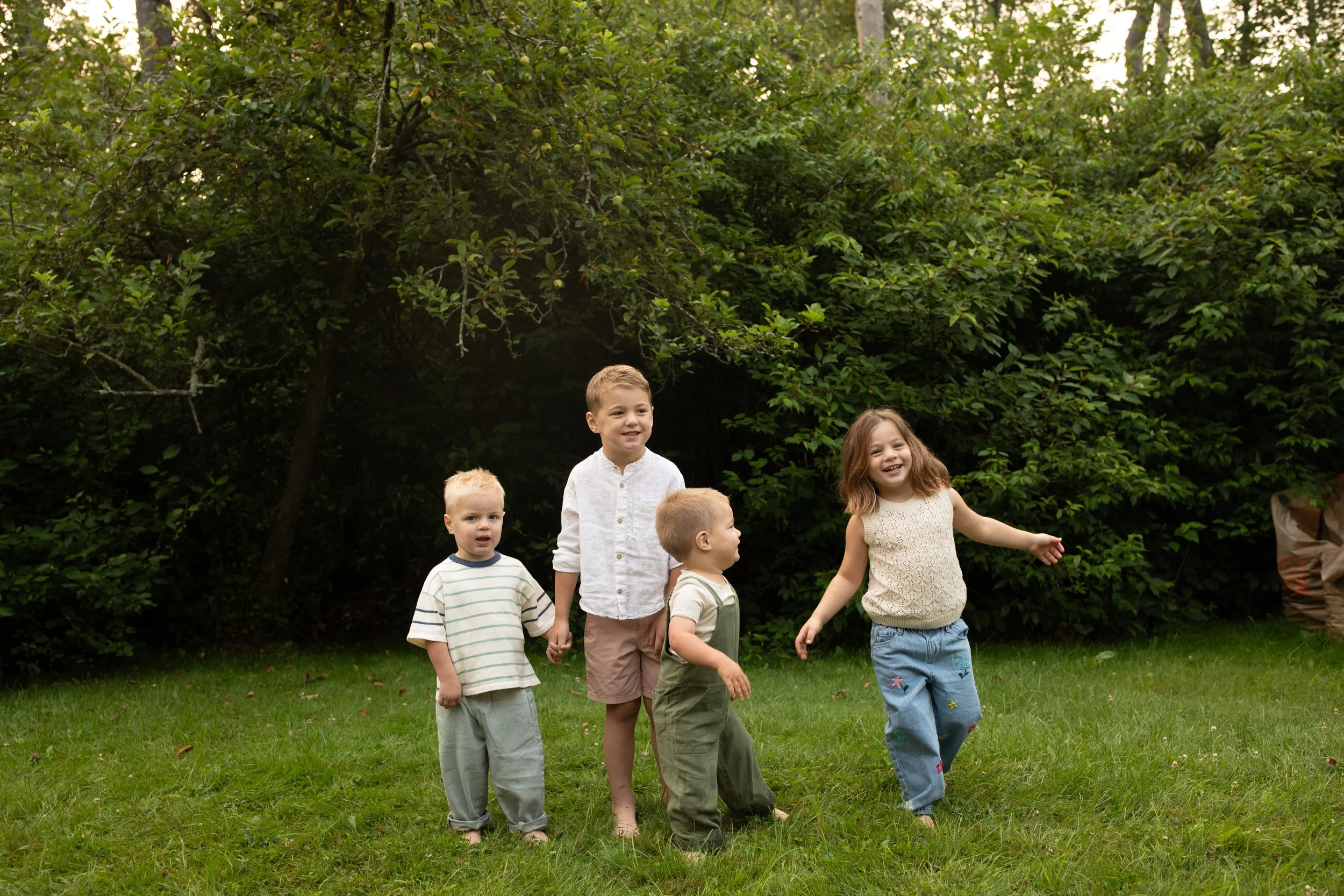 Michigan-film-photographer-pentwater-extended-family-82.jpg