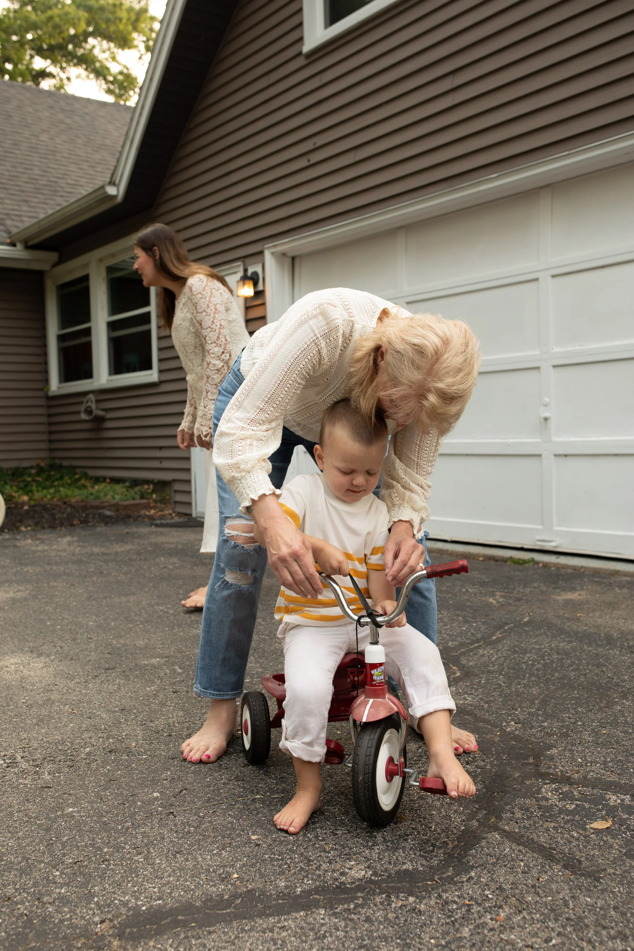Michigan-film-photographer-pentwater-extended-family-314.jpg
