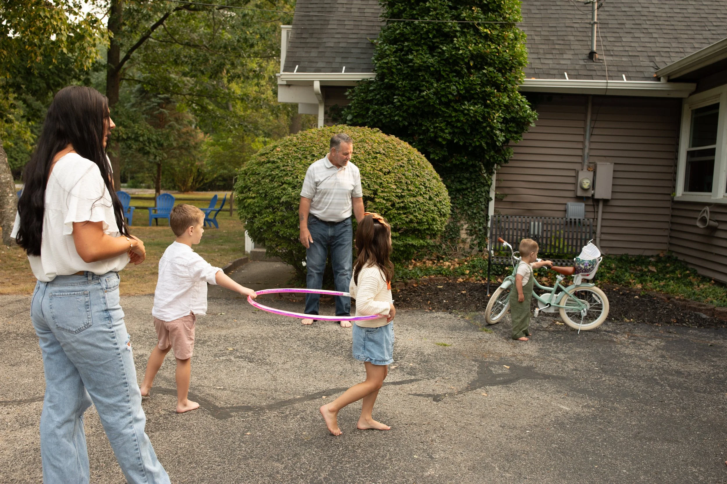 Michigan-film-photographer-pentwater-extended-family-315.jpg