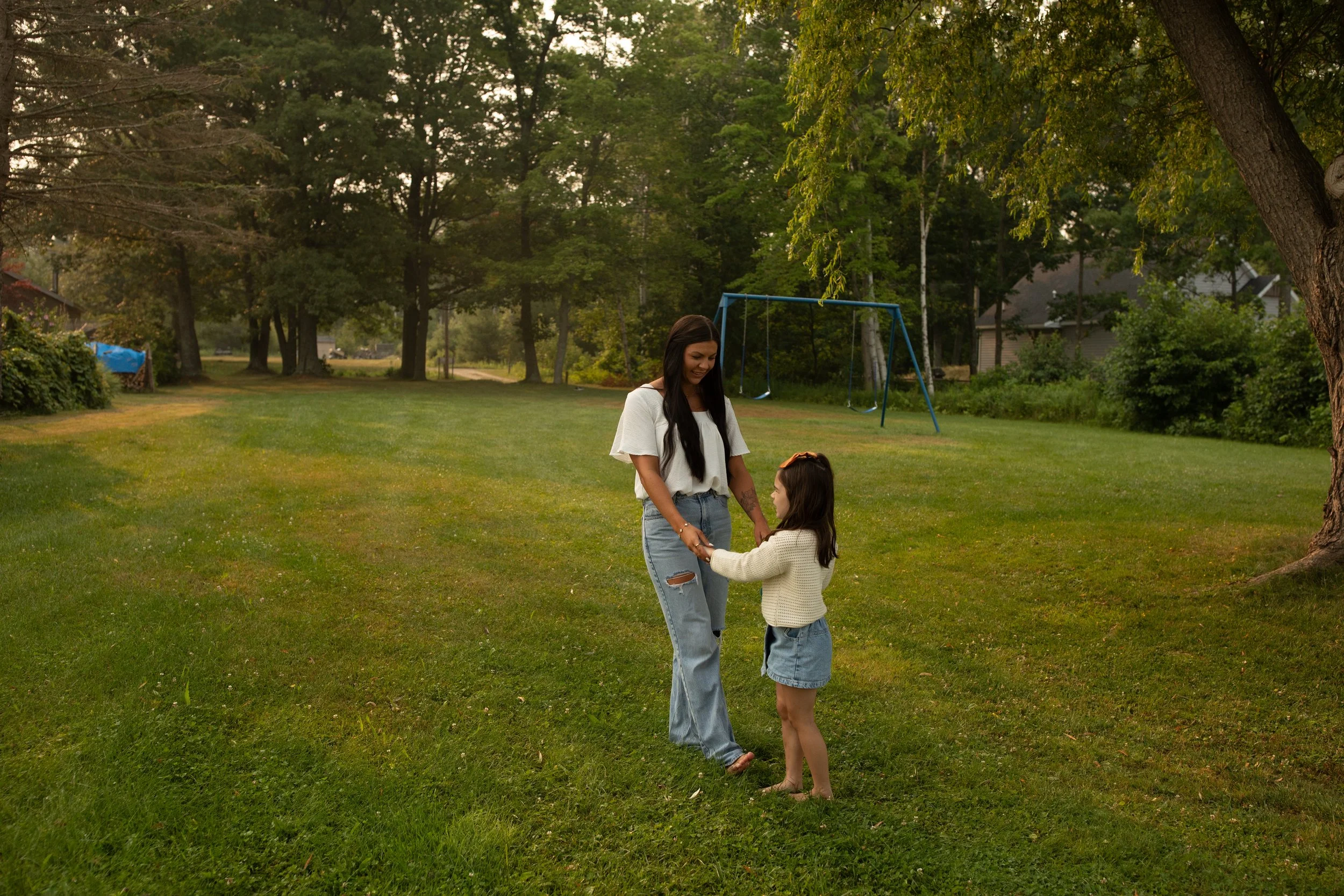 Michigan-film-photographer-pentwater-extended-family-420.jpg