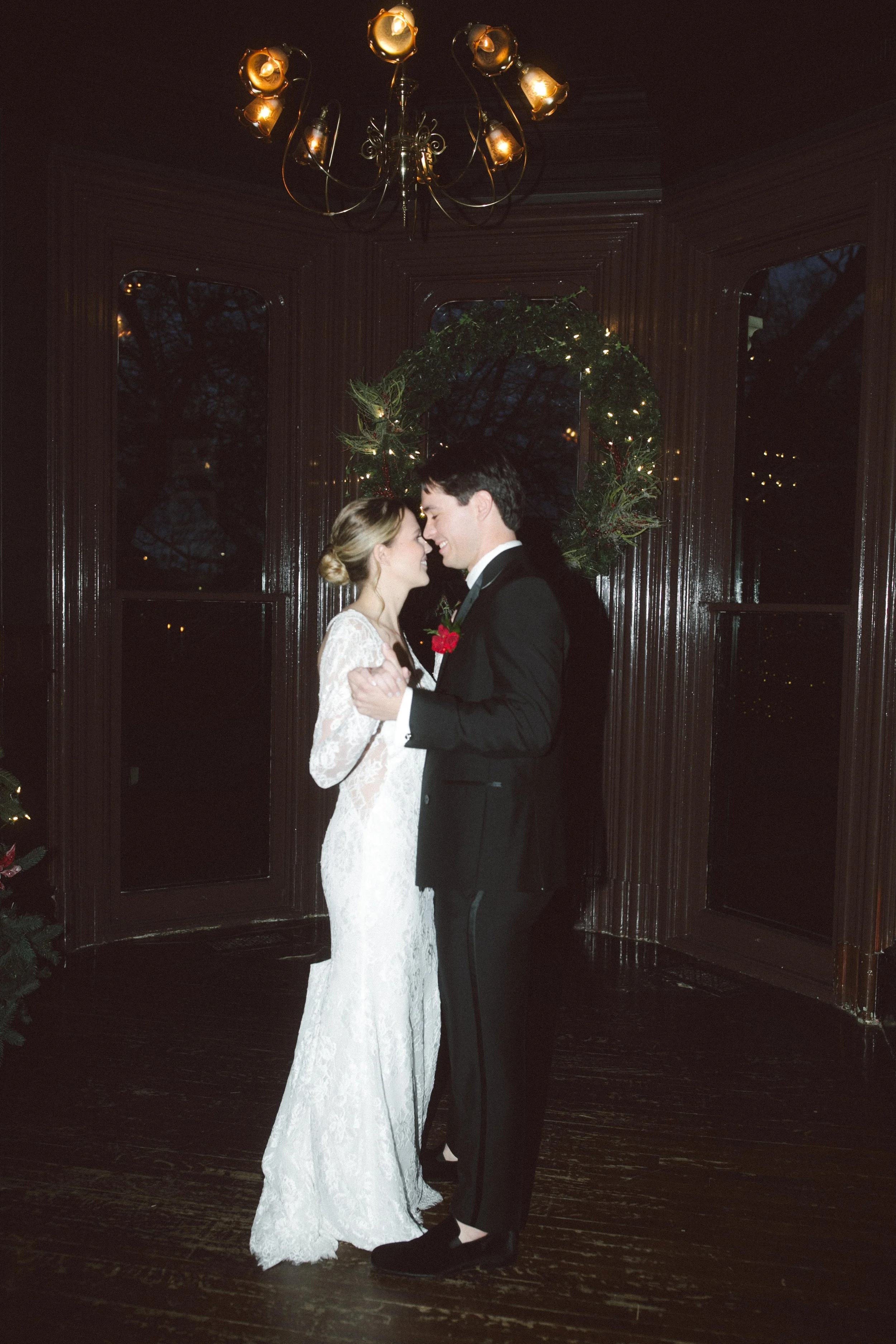 Michigan-Wedding-Photographer-Grand-Rapids-Wedding-372.jpg