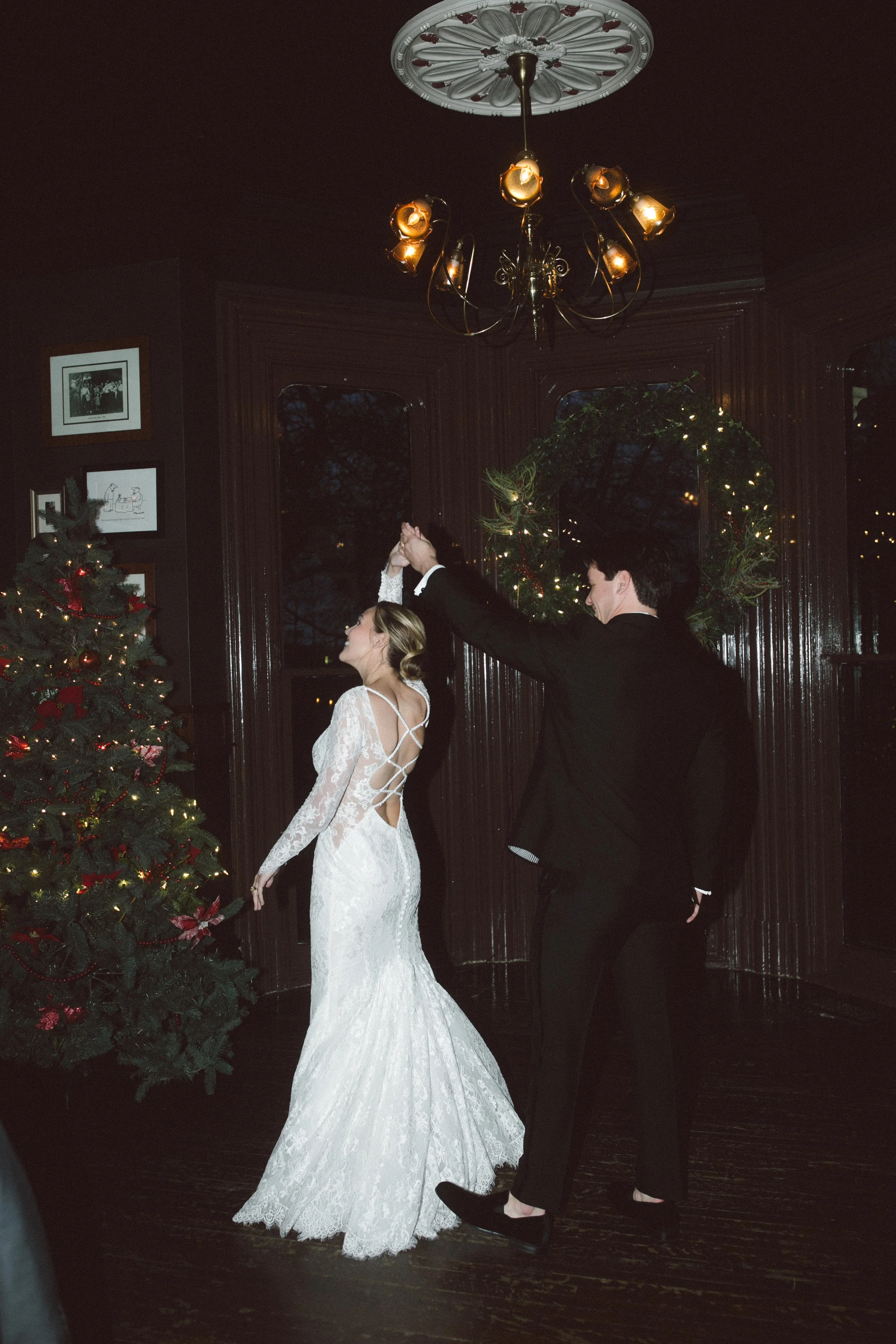 Michigan-Wedding-Photographer-Grand-Rapids-Wedding-373.jpg