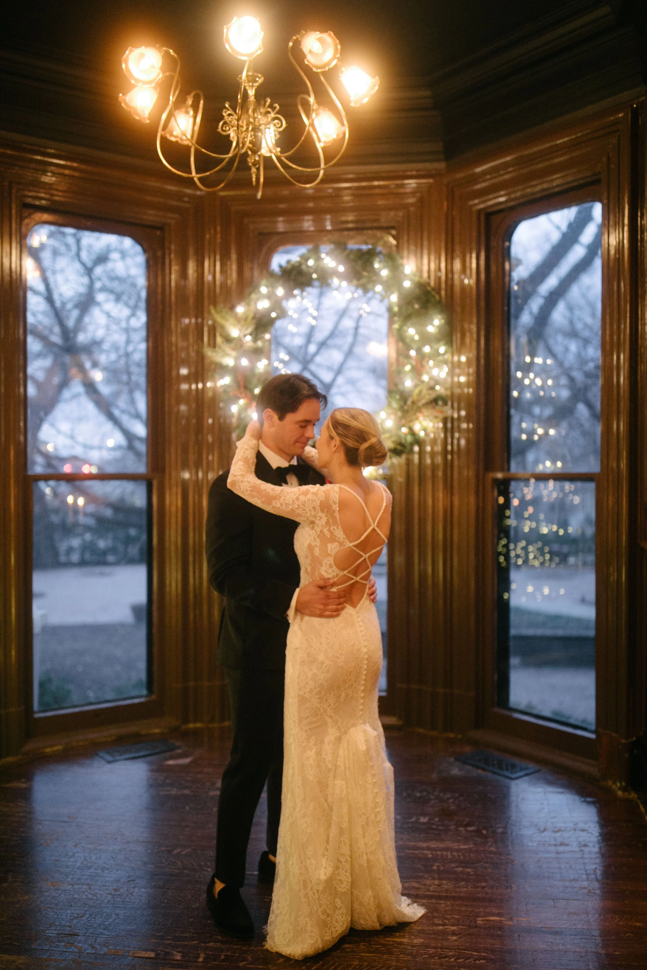 Michigan-Wedding-Photographer-Grand-Rapids-Wedding-377.jpg