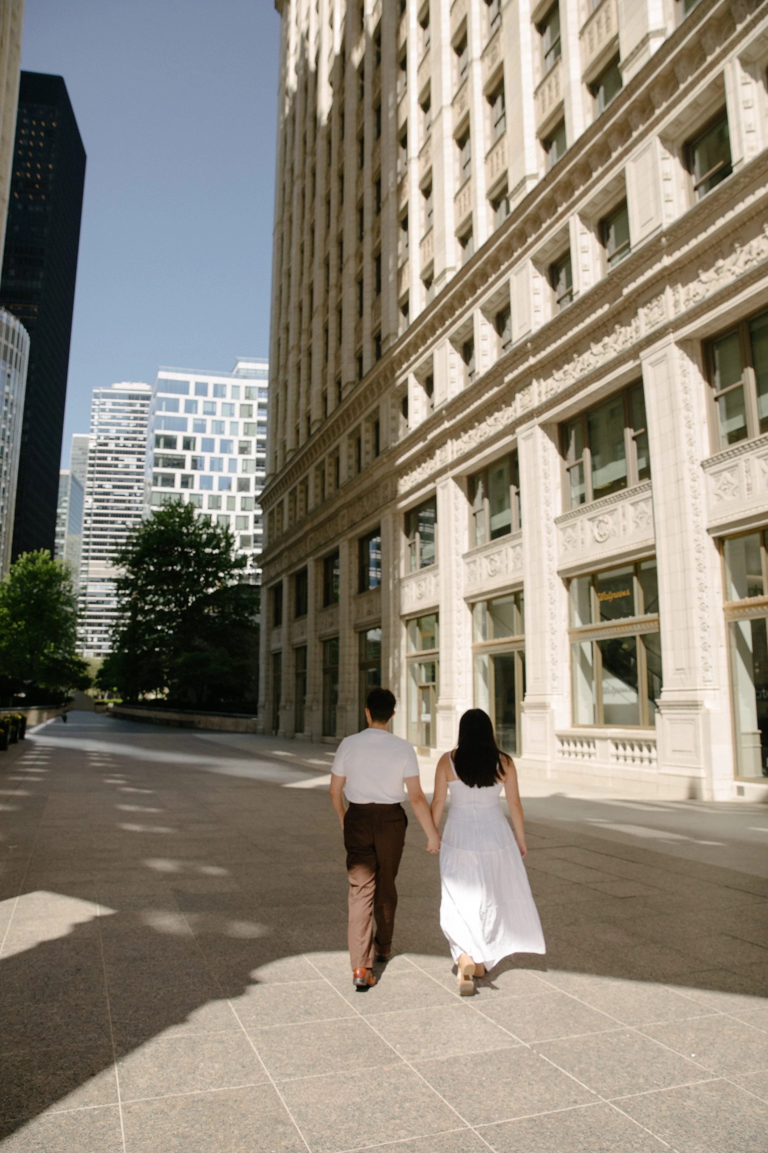 JessicaMax-chicago-wedding-photographer-cultural-center-engagement-5.jpg