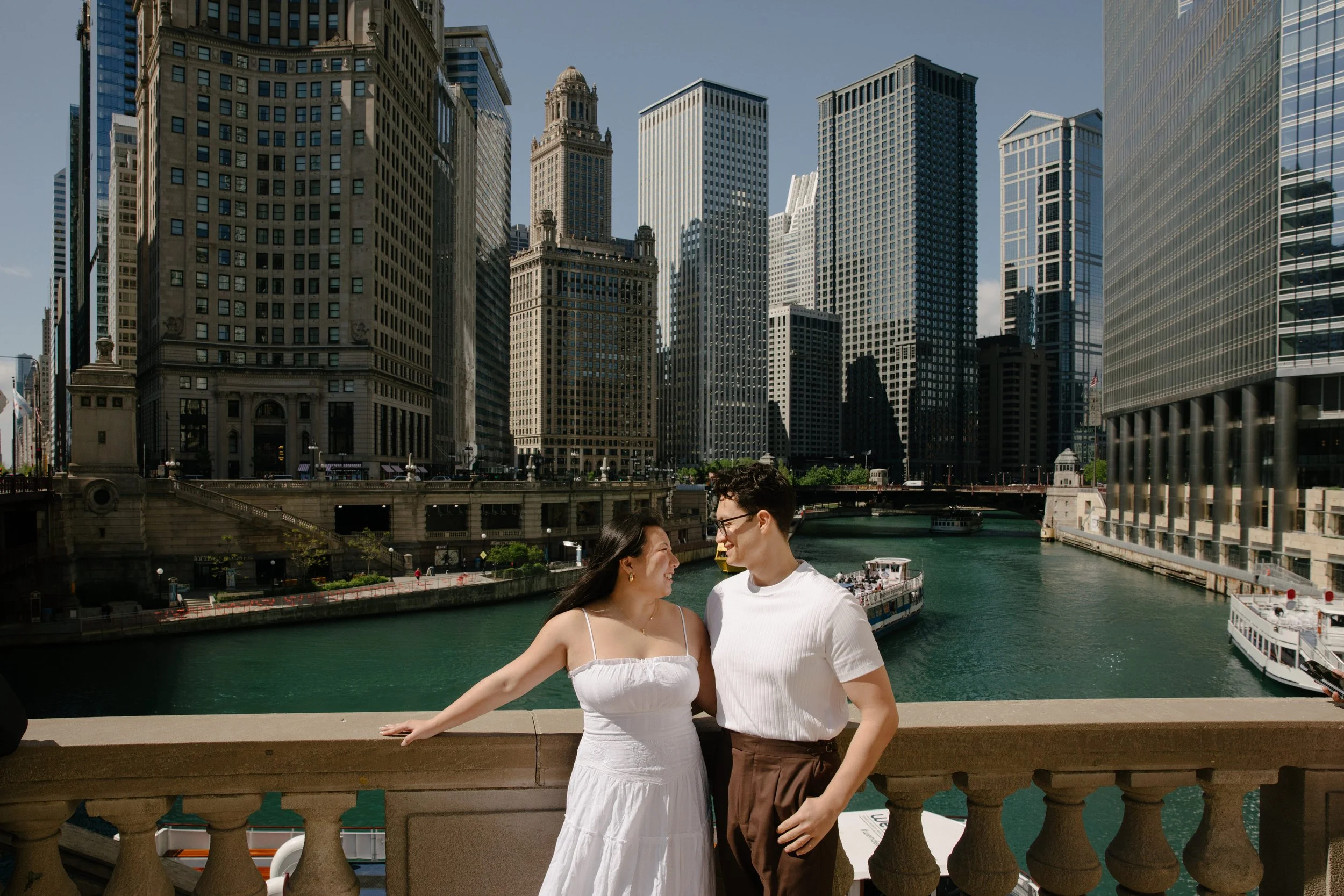 JessicaMax-chicago-wedding-photographer-cultural-center-engagement-3.jpg