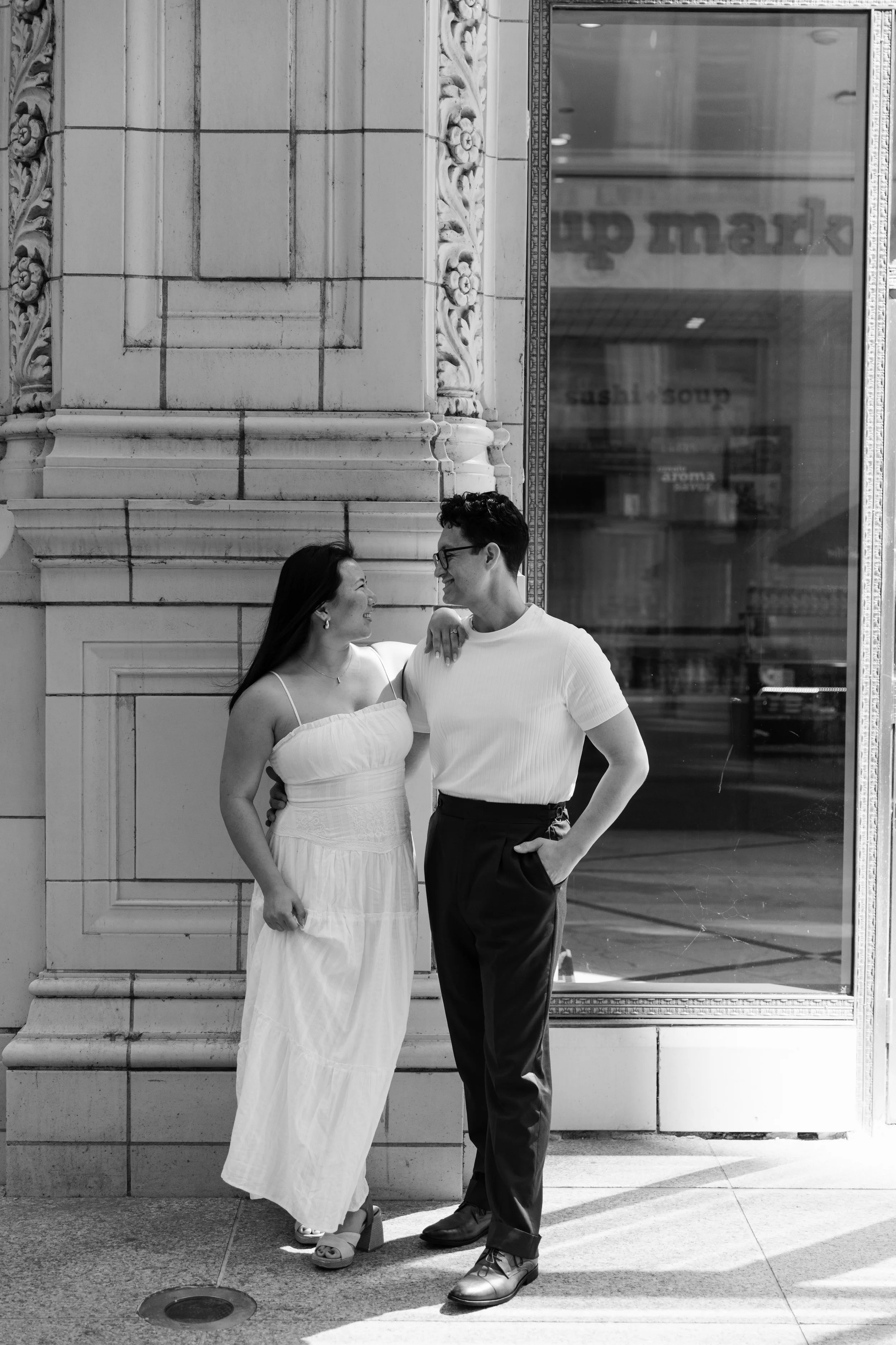 JessicaMax-chicago-wedding-photographer-cultural-center-engagement-16.jpg