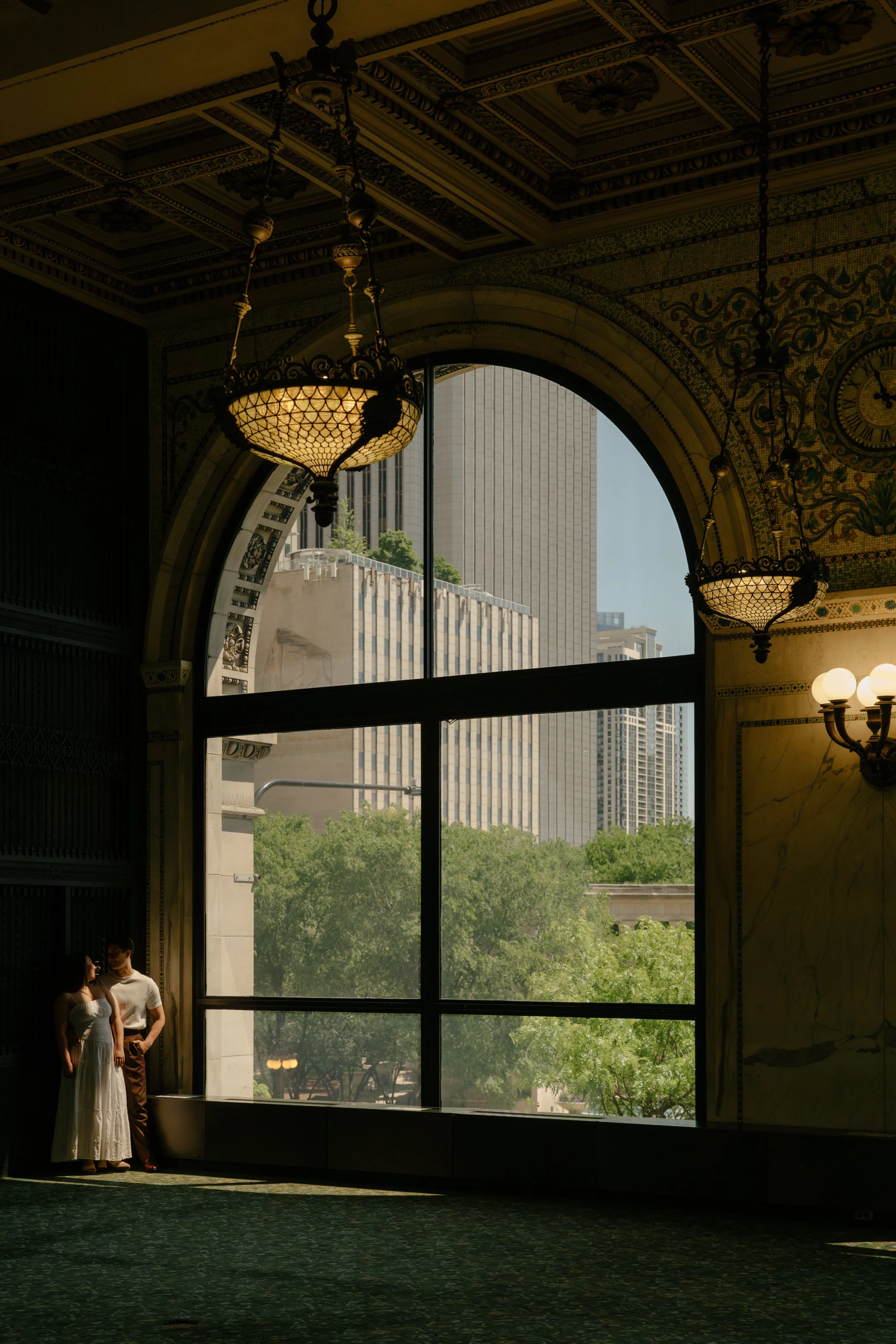 JessicaMax-chicago-wedding-photographer-cultural-center-engagement-91.jpg