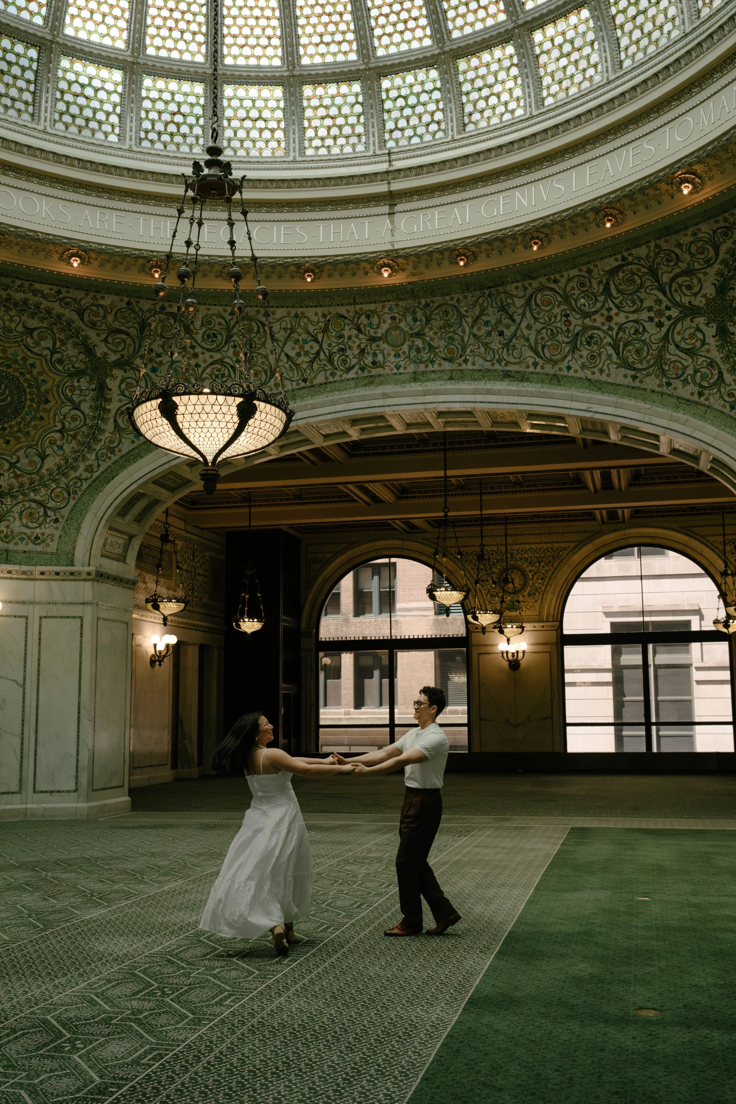JessicaMax-chicago-wedding-photographer-cultural-center-engagement-105.jpg