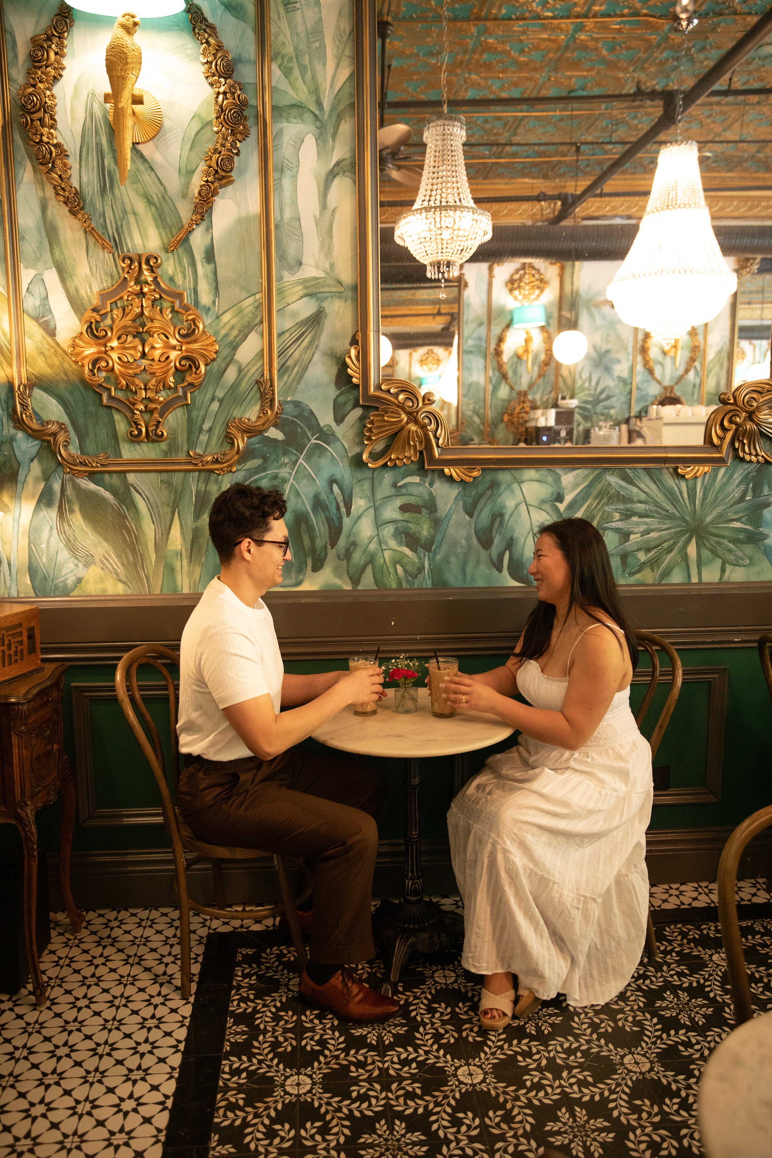JessicaMax-chicago-wedding-photographer-cultural-center-engagement-138.jpg