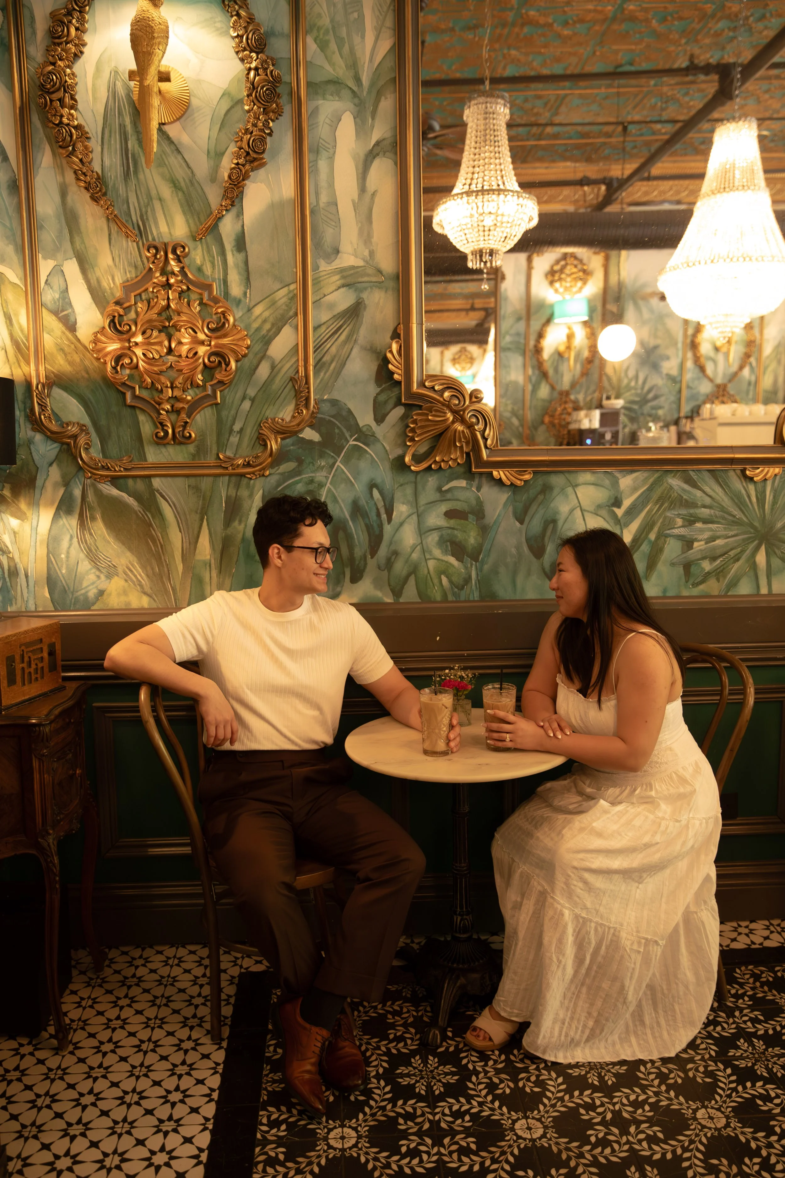 JessicaMax-chicago-wedding-photographer-cultural-center-engagement-140.jpg