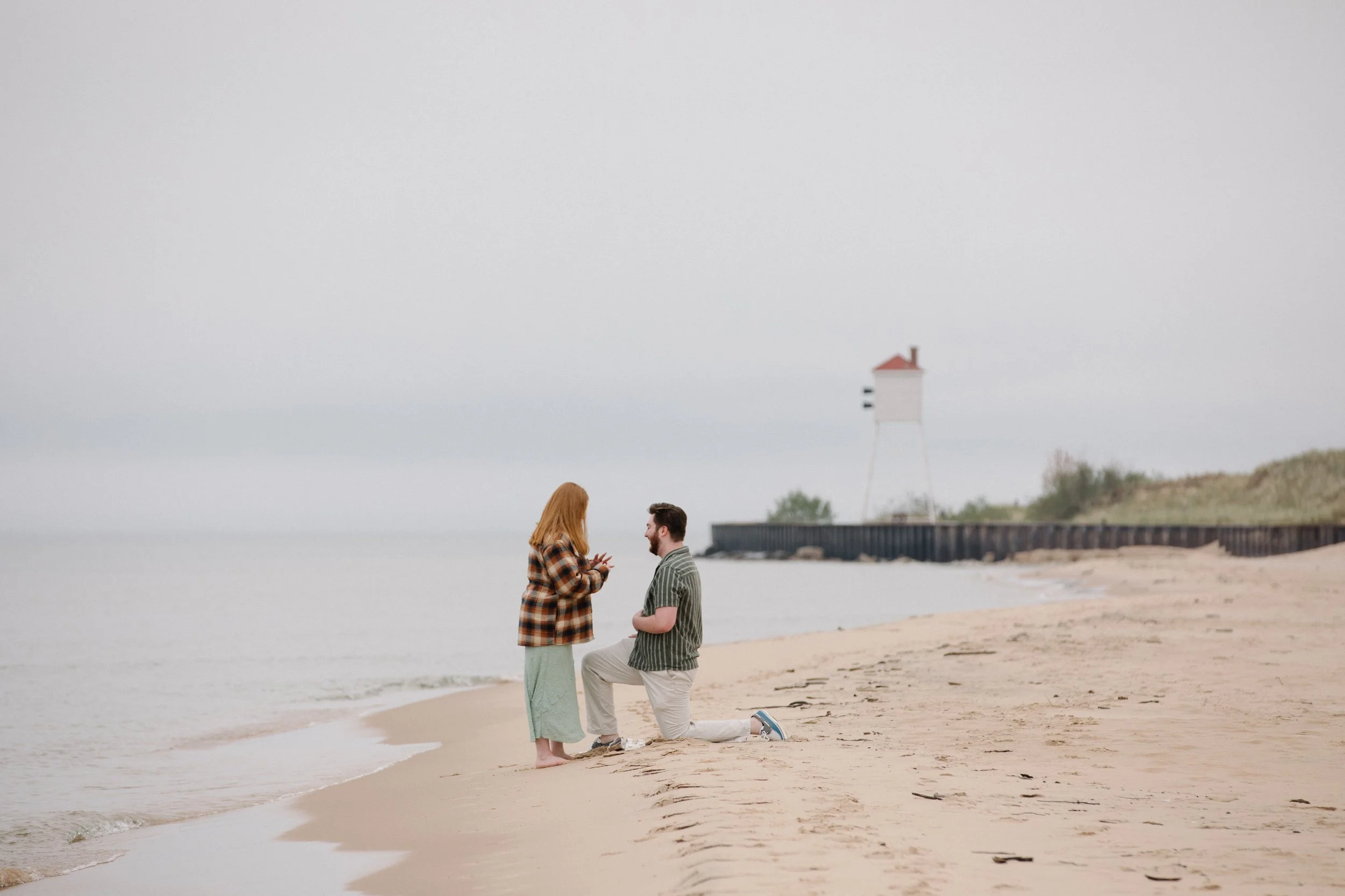JessicaMax-west-michigan-ludington-proposal-engagement-photographer-big-sable-lighthouse-14.jpg