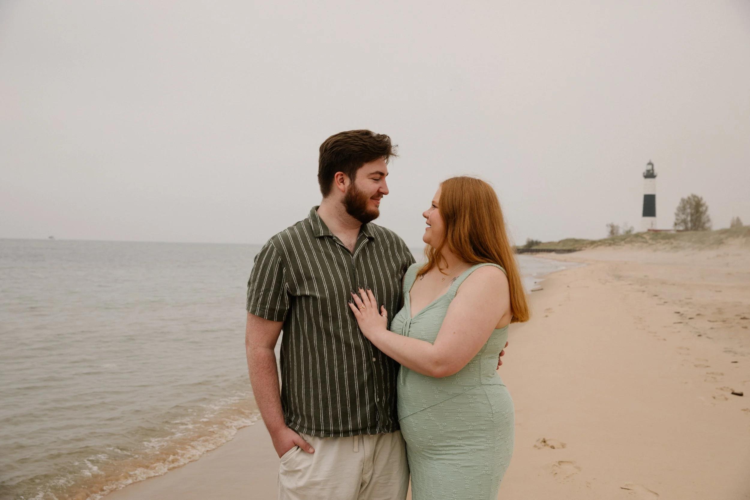 JessicaMax-west-michigan-ludington-proposal-engagement-photographer-big-sable-lighthouse-37.jpg