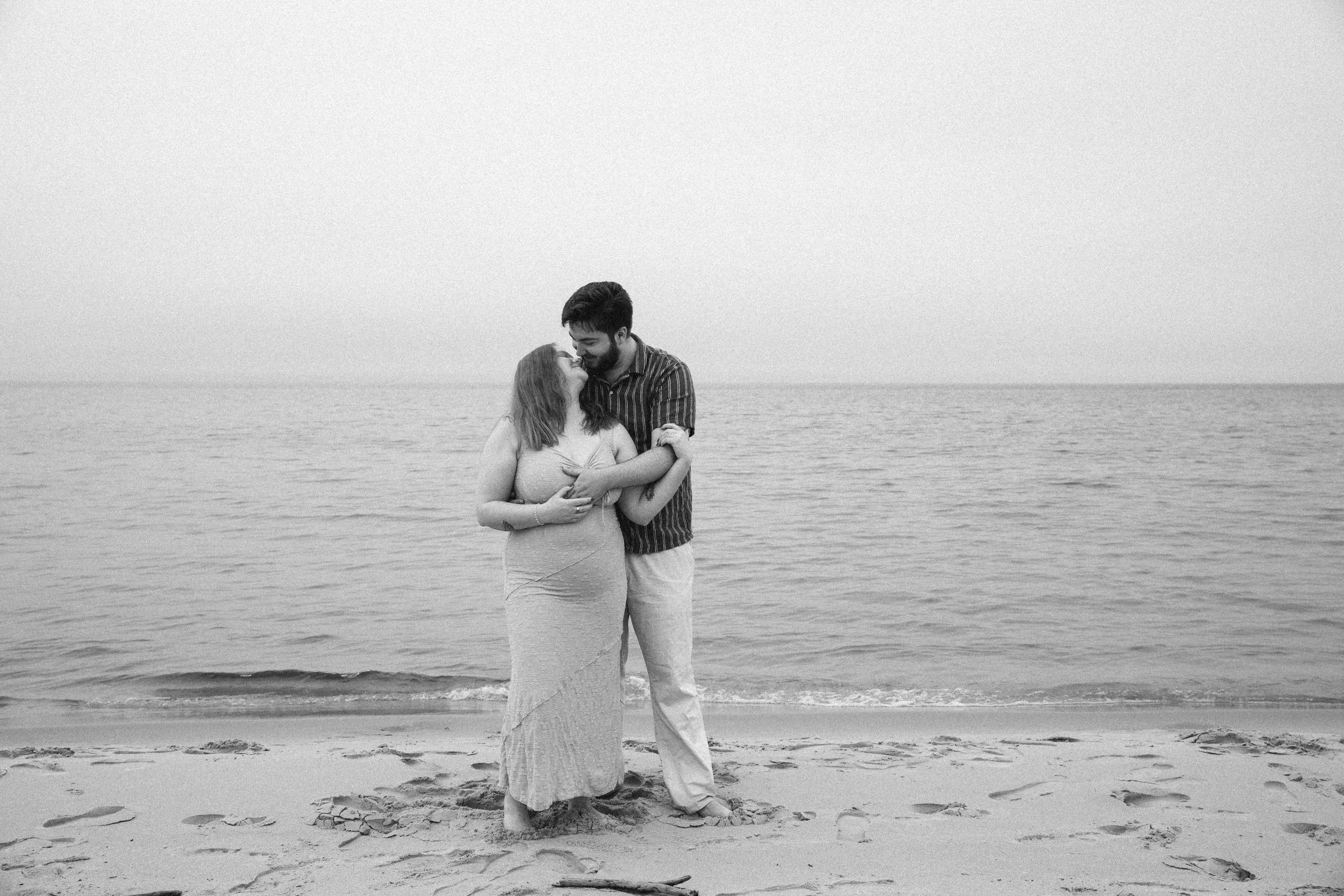 JessicaMax-west-michigan-ludington-proposal-engagement-photographer-big-sable-lighthouse-56.jpg