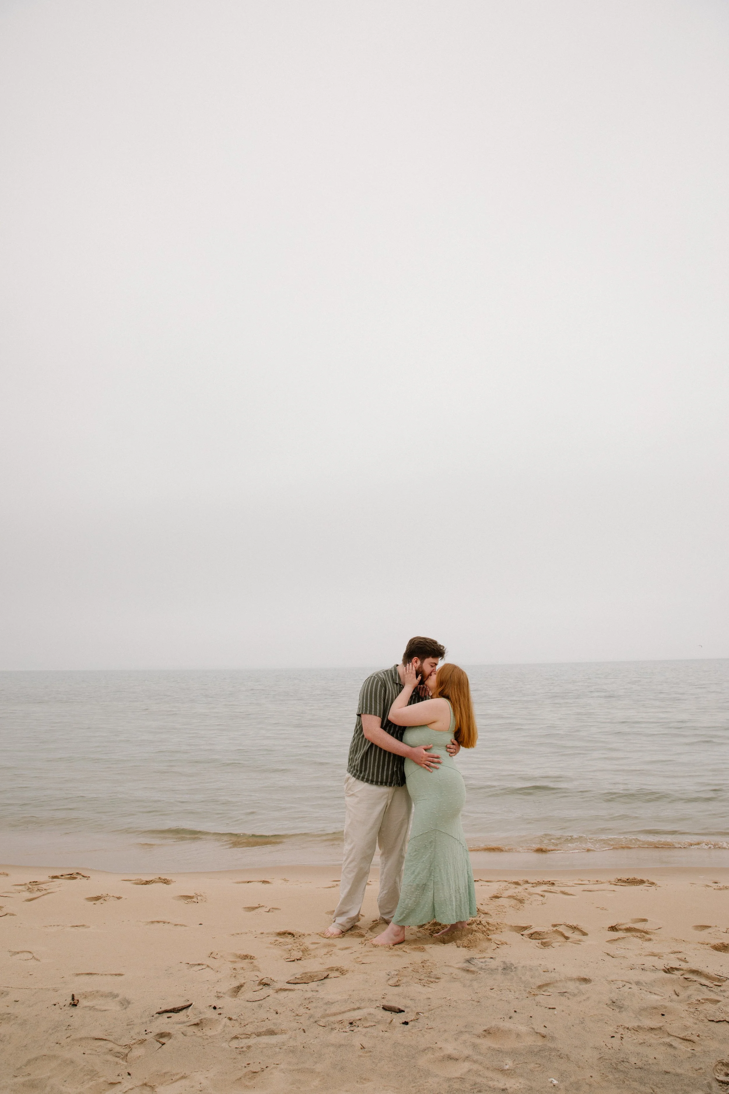 JessicaMax-west-michigan-ludington-proposal-engagement-photographer-big-sable-lighthouse-83.jpg