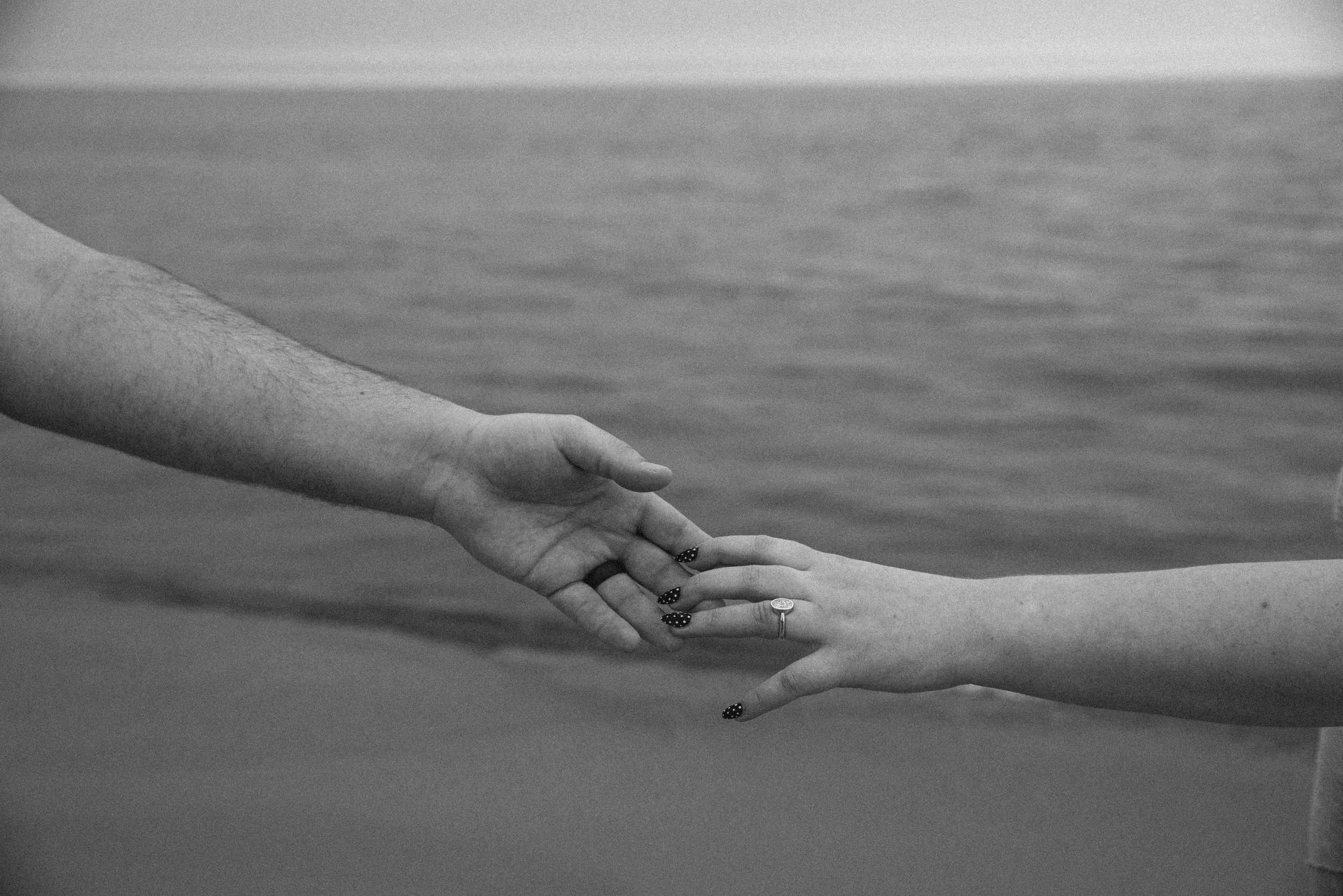 JessicaMax-west-michigan-ludington-proposal-engagement-photographer-big-sable-lighthouse-92.jpg
