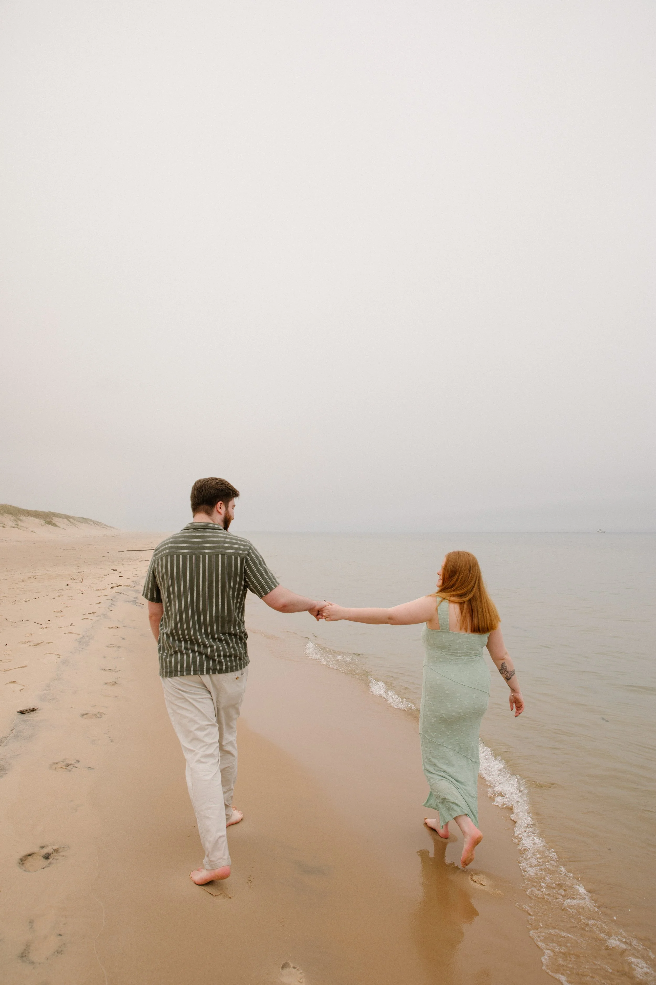 JessicaMax-west-michigan-ludington-proposal-engagement-photographer-big-sable-lighthouse-109.jpg