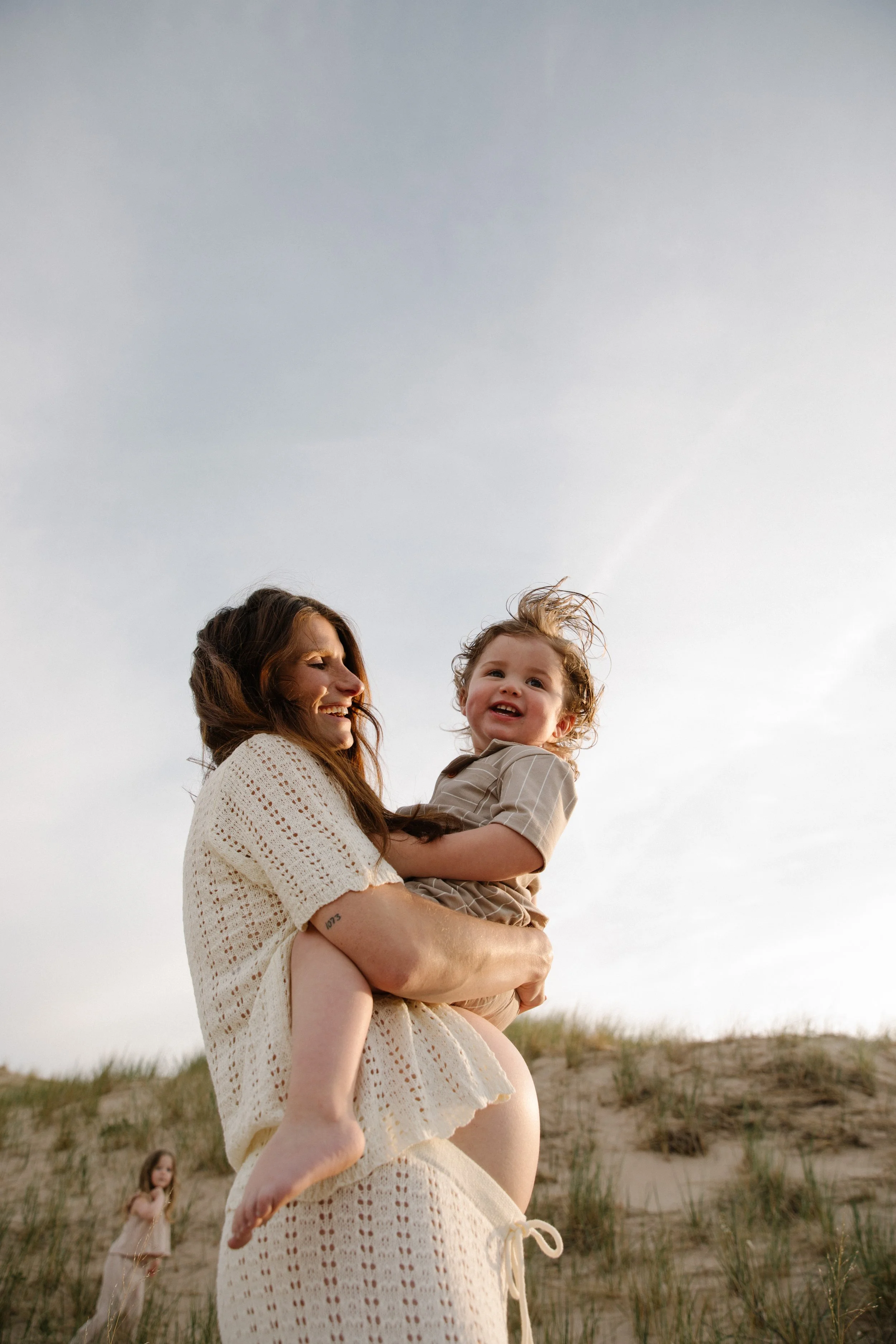 JessicaMax-west-michigan-family-photographer-ludington-maternity-session-46.jpg
