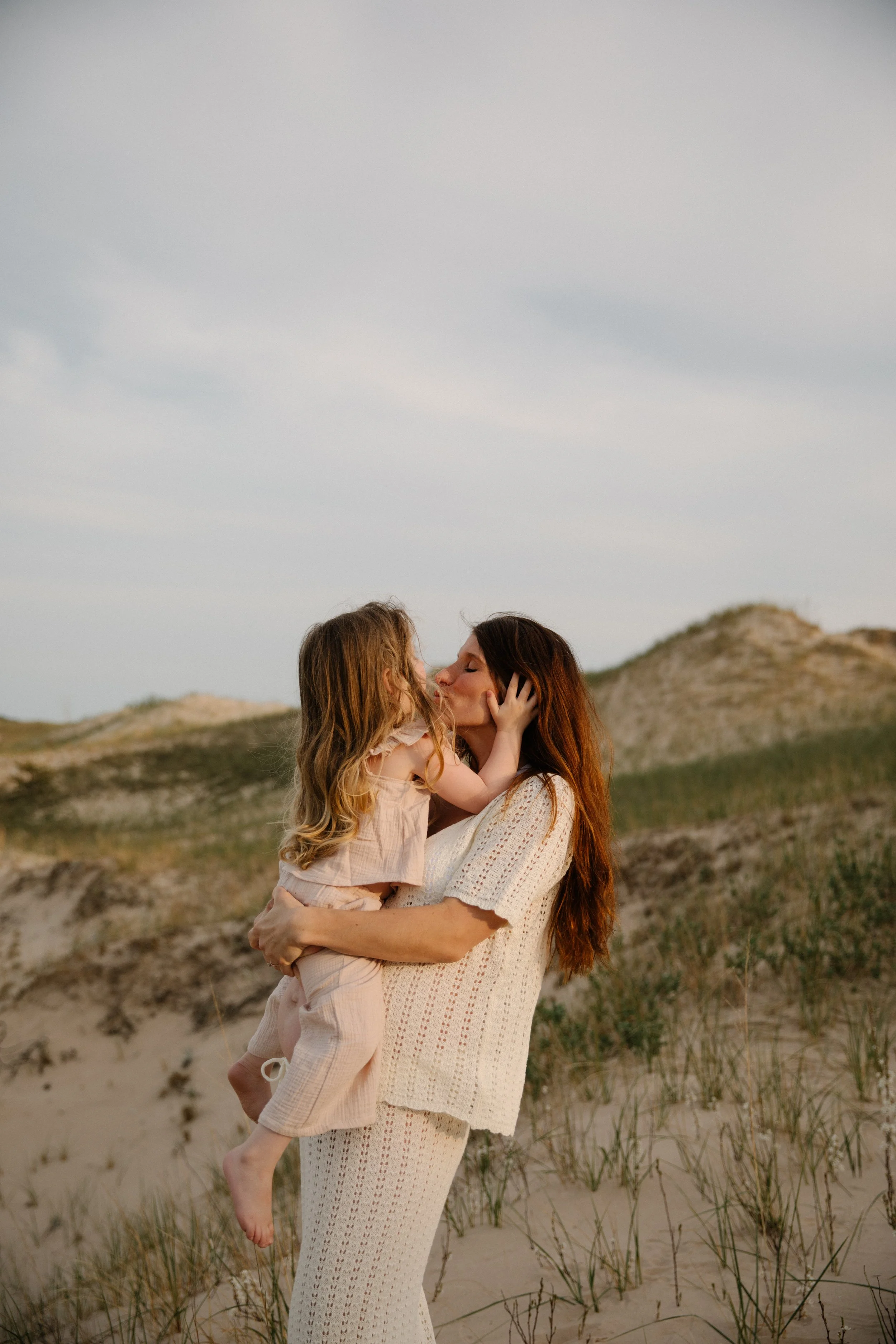 JessicaMax-west-michigan-family-photographer-ludington-maternity-session-120.jpg