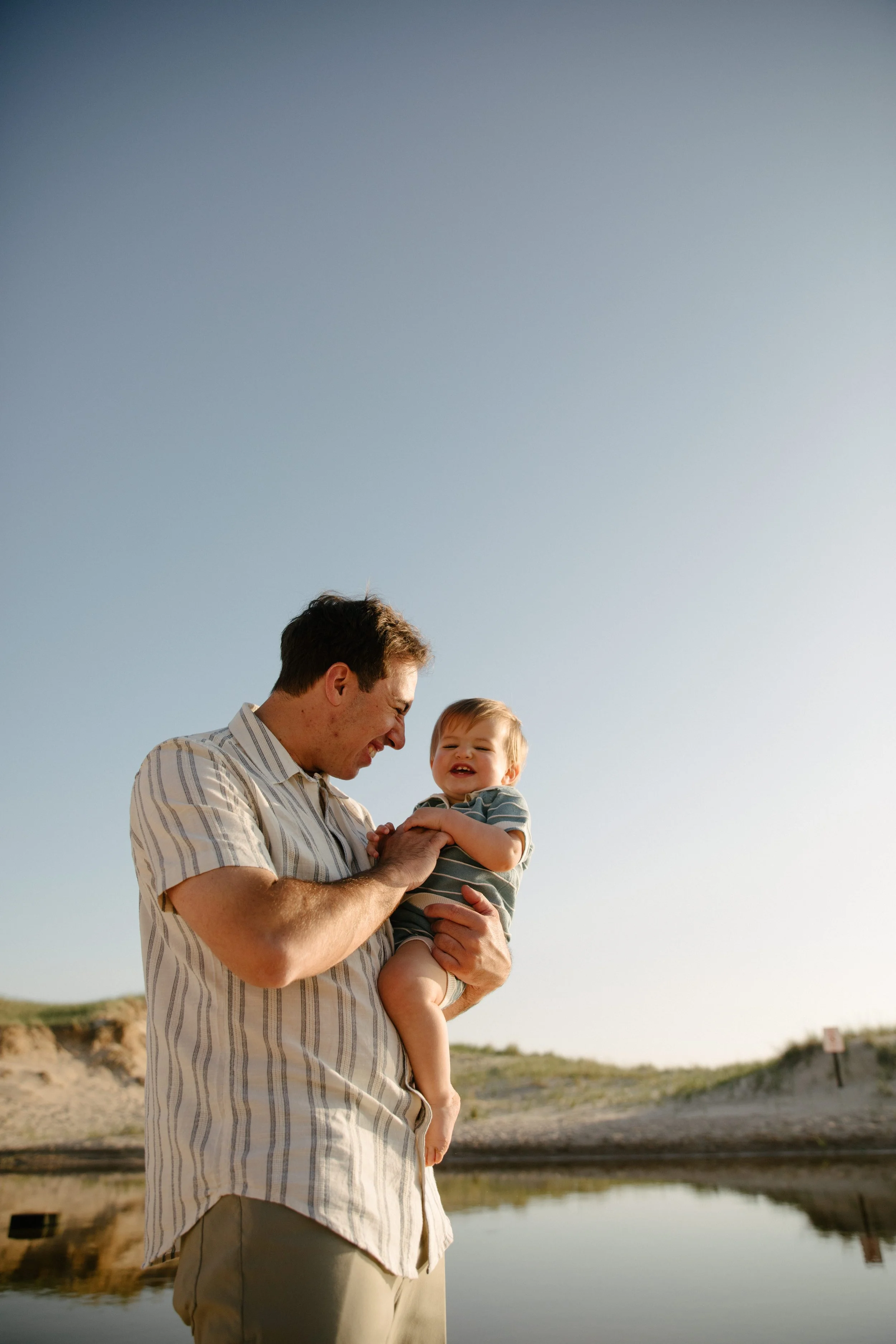 JessicaMax-west-michigan-family-photographer-pentwater-bass-outlet-extended-family-session-144.jpg