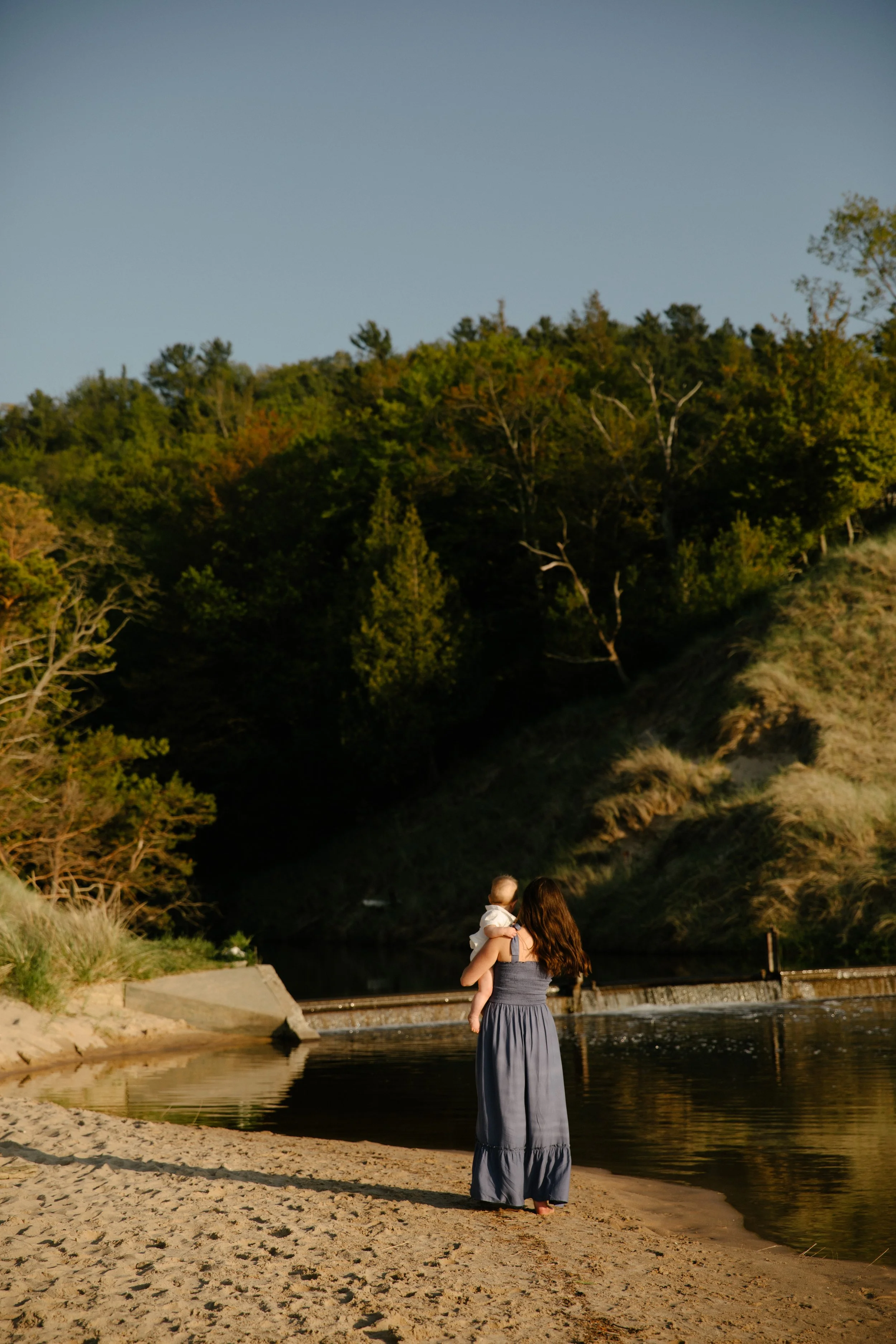 JessicaMax-west-michigan-family-photographer-pentwater-bass-outlet-extended-family-session-153.jpg