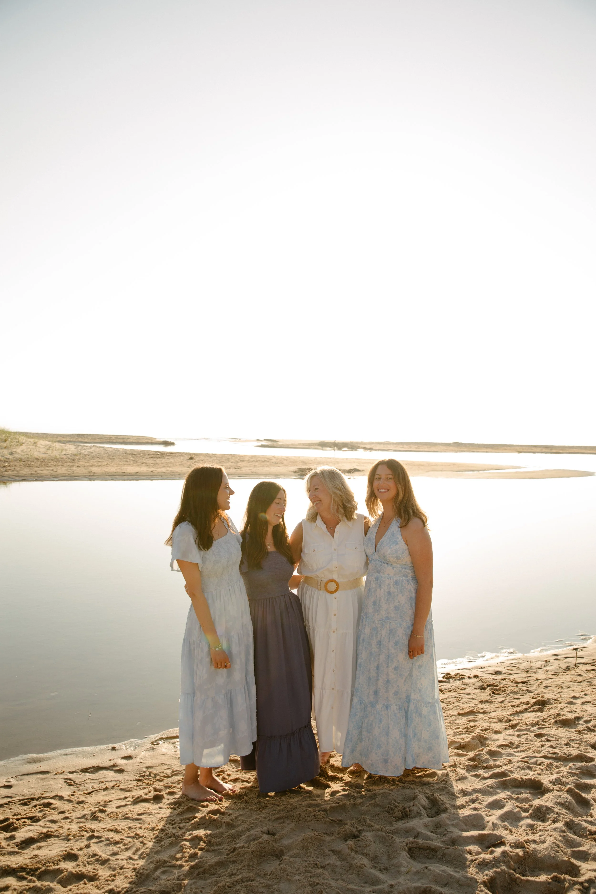 JessicaMax-west-michigan-family-photographer-pentwater-bass-outlet-extended-family-session-197.jpg
