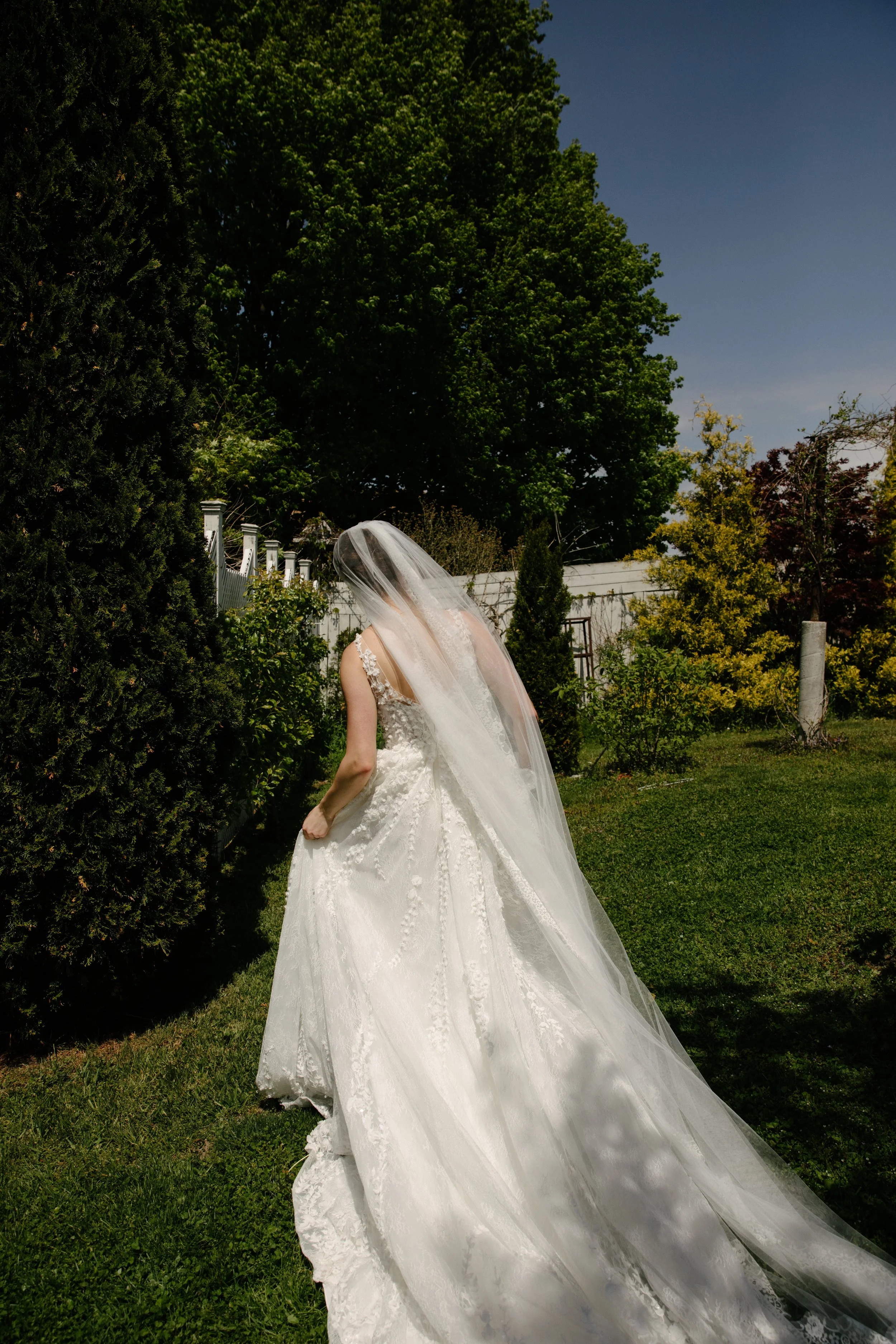 JessicaMax-michigan-documentary-wedding-photographer-sundance-and-the-secret-garden-wedding-78.jpg