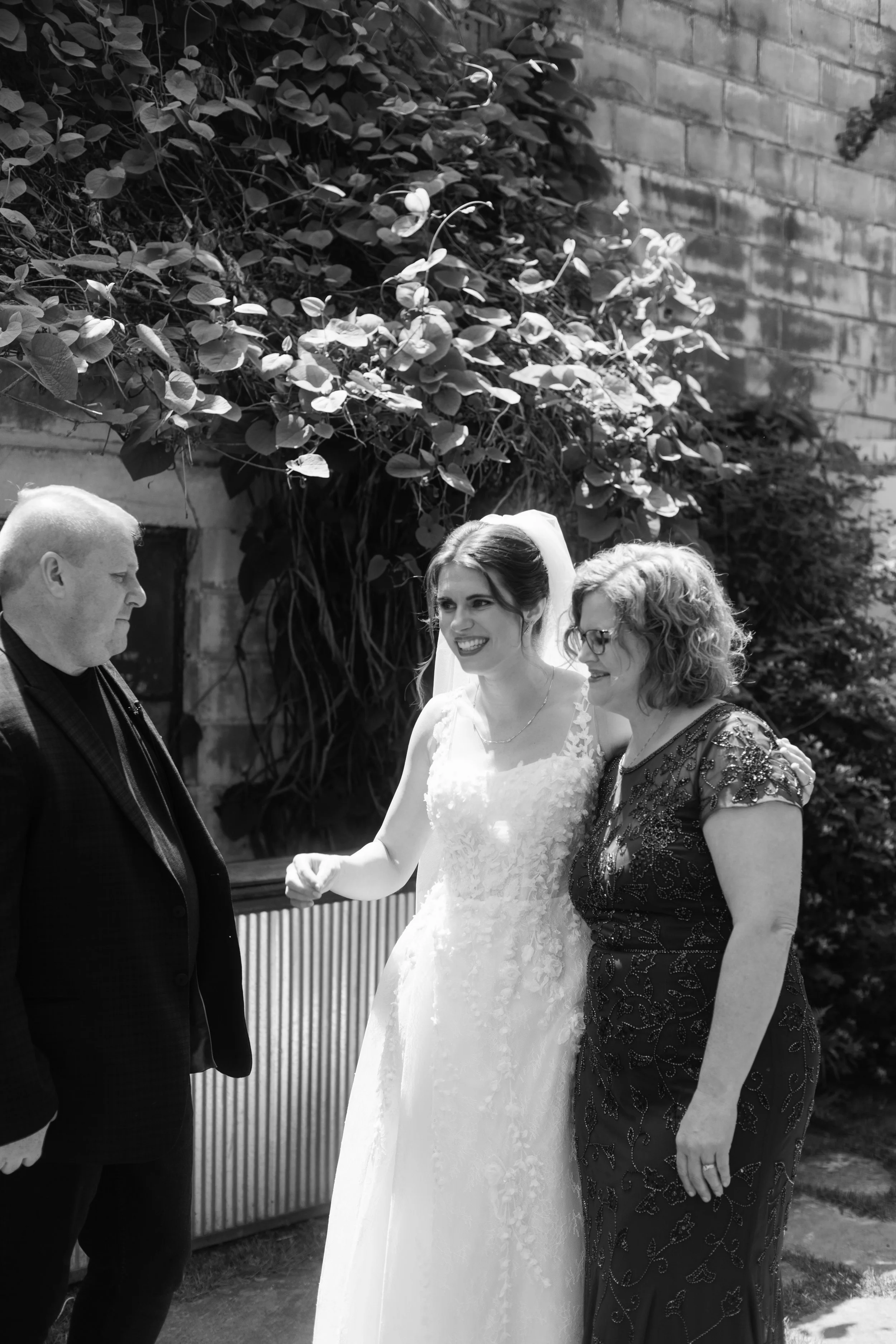 JessicaMax-michigan-documentary-wedding-photographer-sundance-and-the-secret-garden-wedding-113.jpg