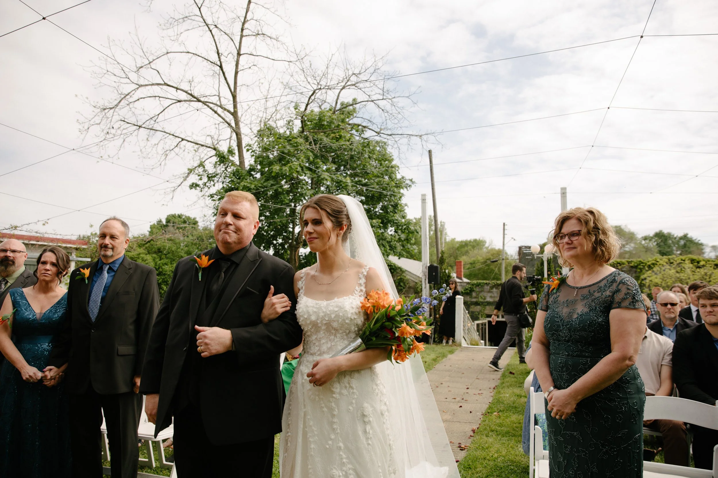 JessicaMax-michigan-documentary-wedding-photographer-sundance-and-the-secret-garden-wedding-168.jpg