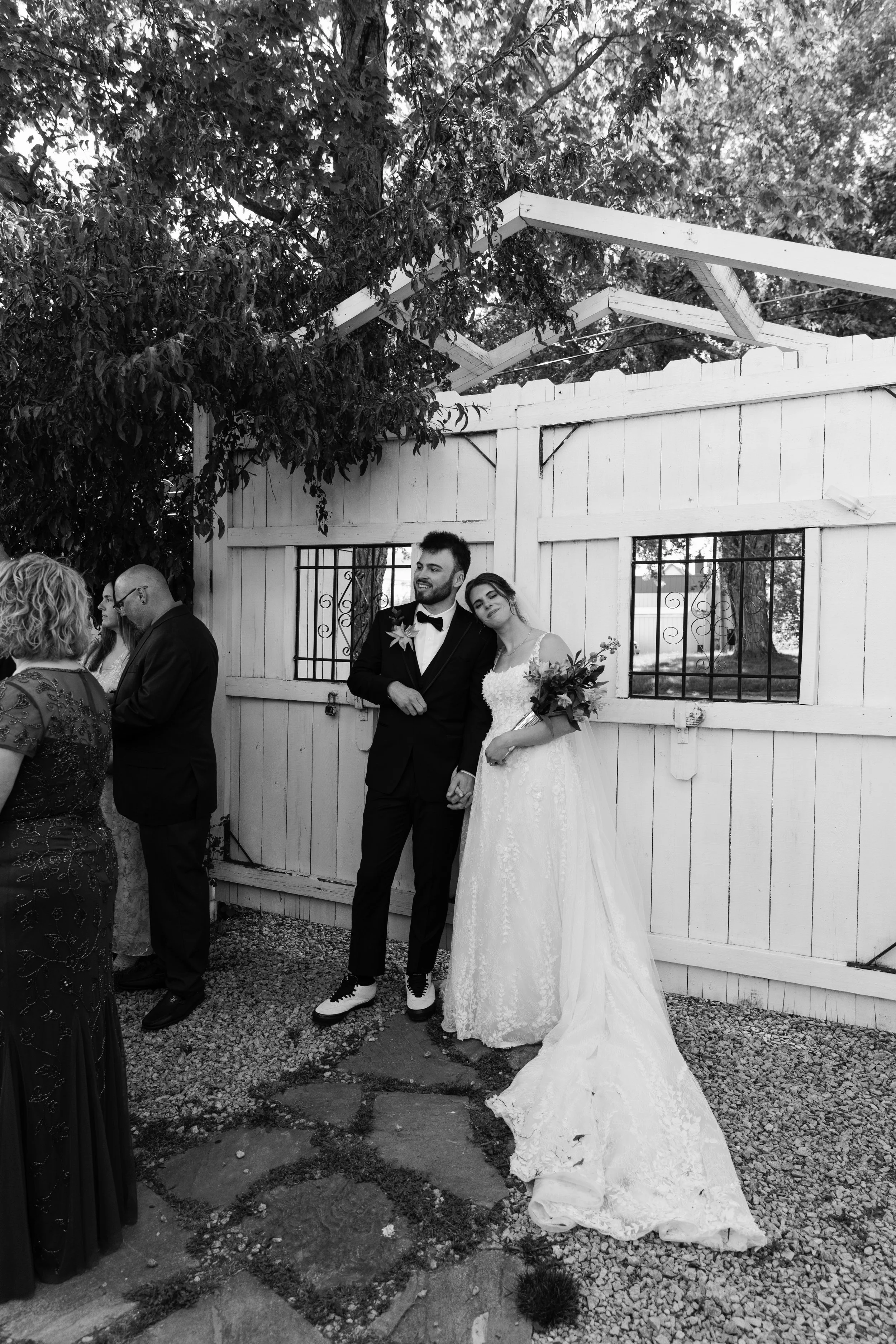 JessicaMax-michigan-documentary-wedding-photographer-sundance-and-the-secret-garden-wedding-186.jpg