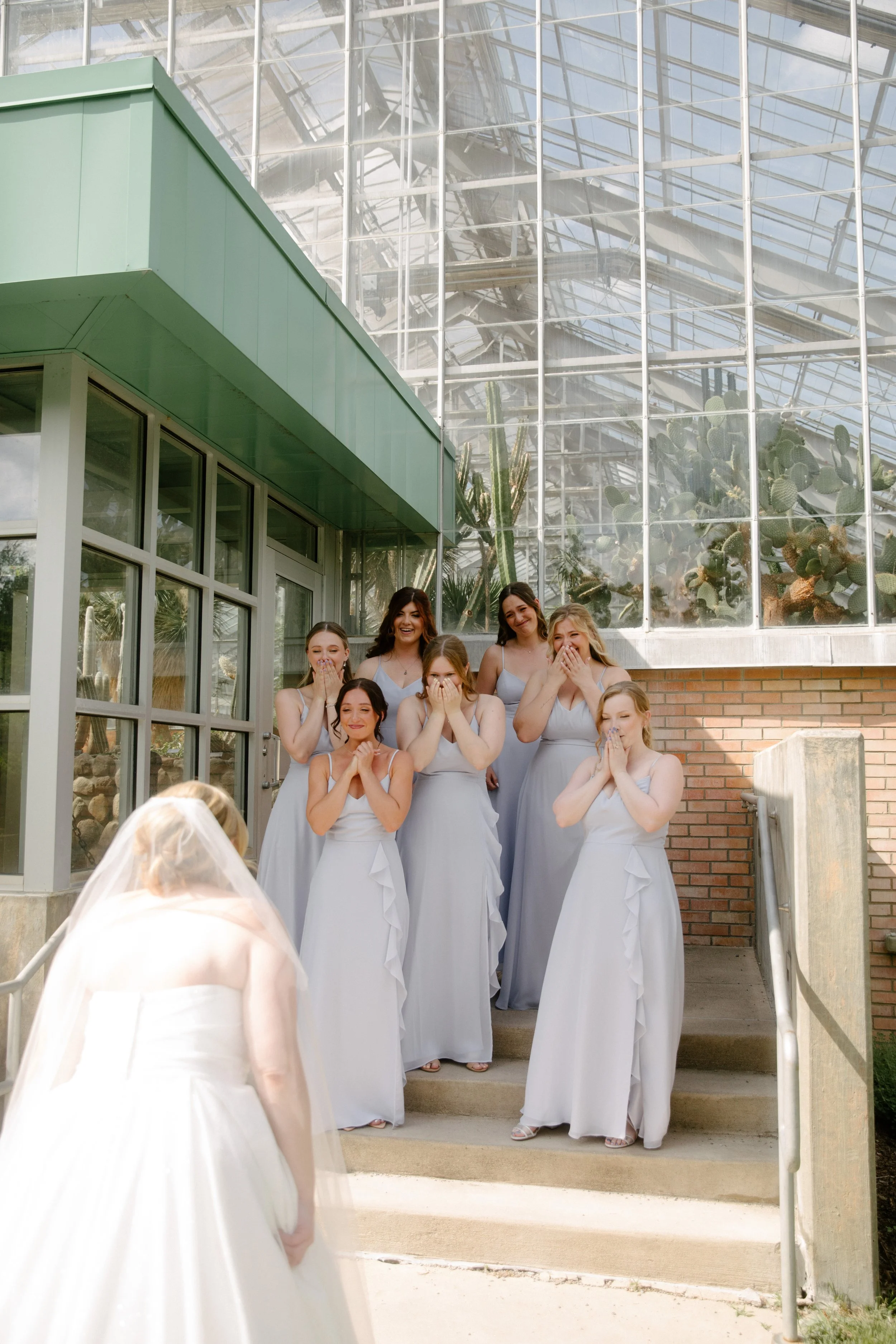 JessicaMax-ann-arbor-wedding-photographer-matthaei-garden-kensington-hotel-wedding-41.jpg