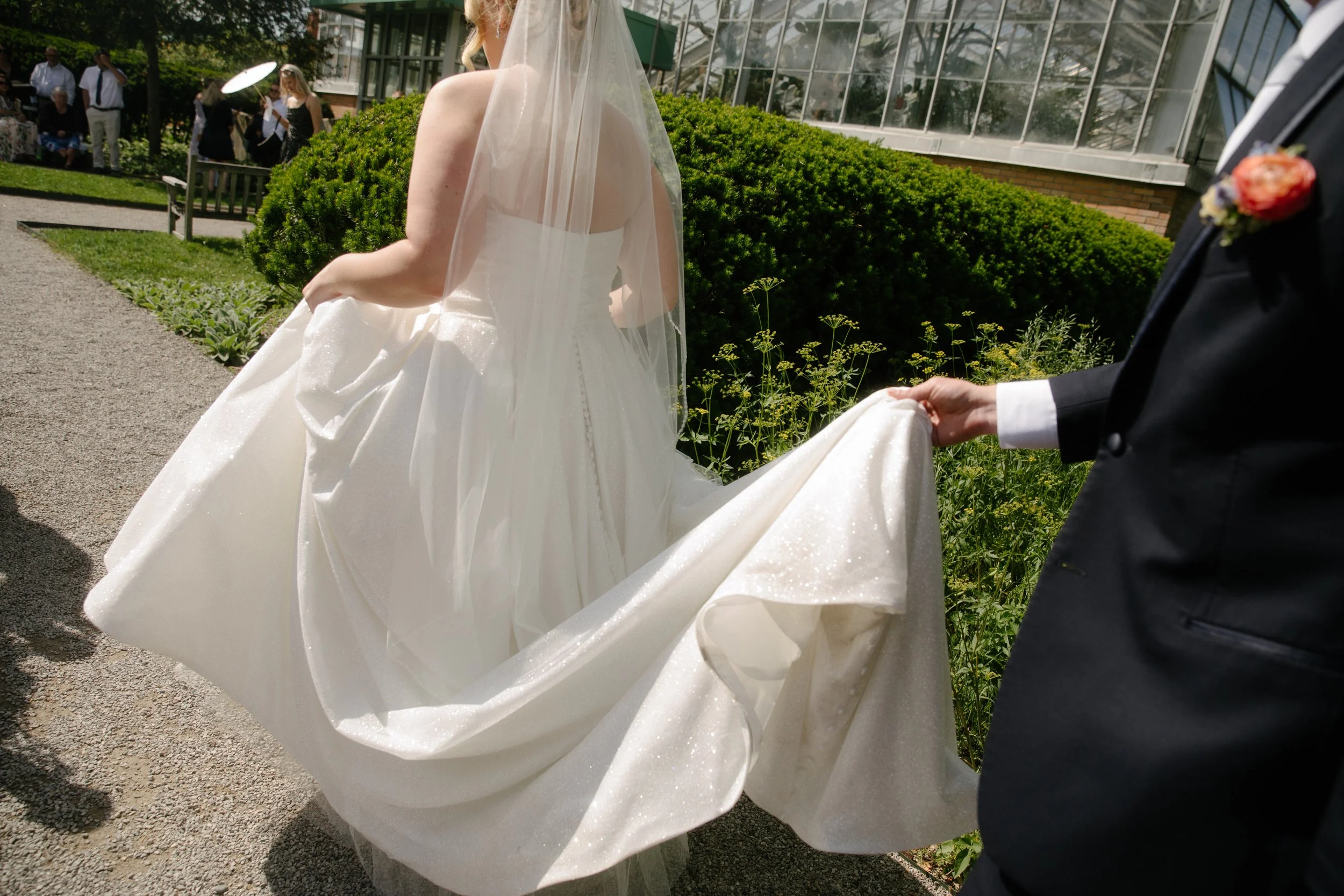 JessicaMax-ann-arbor-wedding-photographer-matthaei-garden-kensington-hotel-wedding-61.jpg