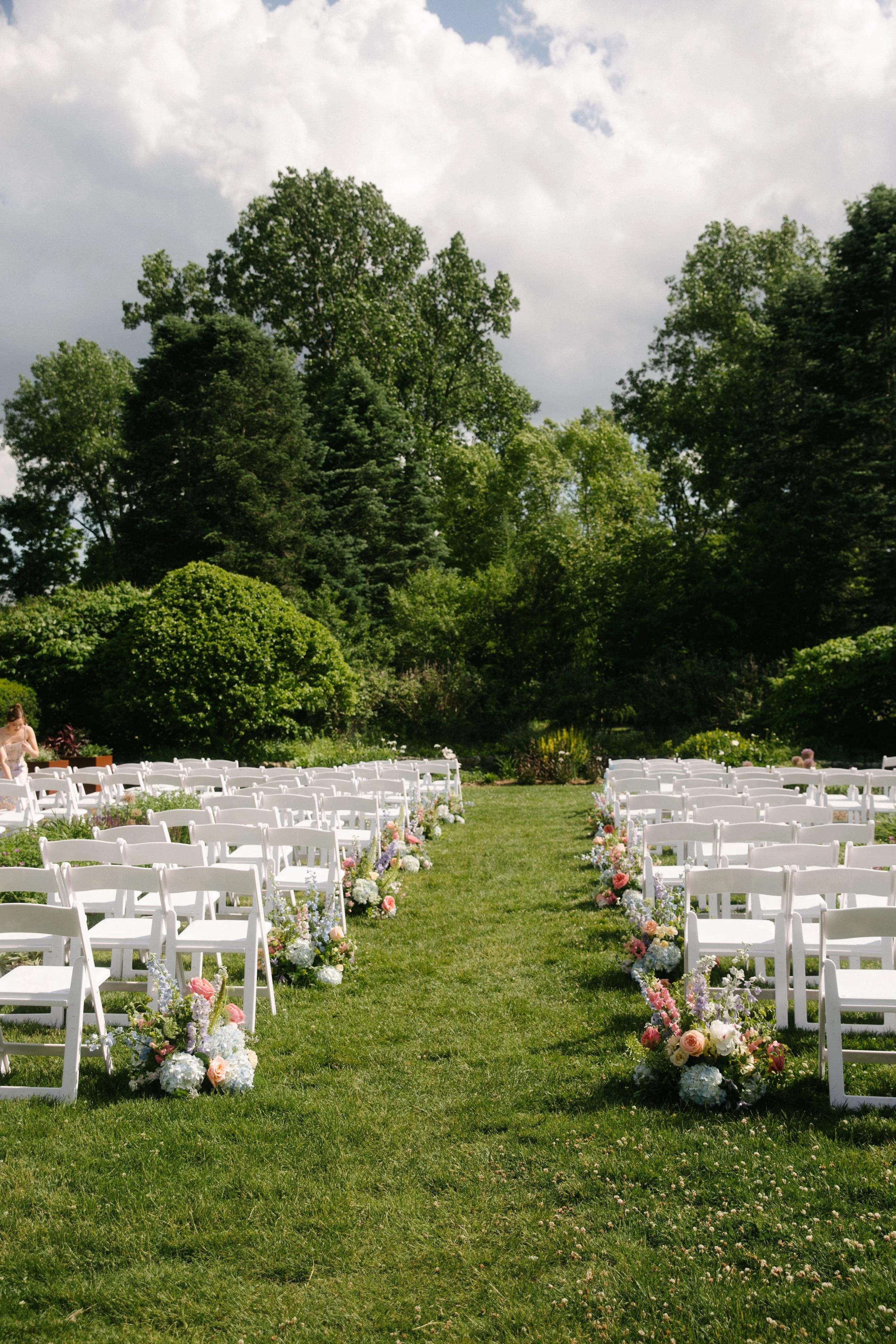 JessicaMax-ann-arbor-wedding-photographer-matthaei-garden-kensington-hotel-wedding-65.jpg