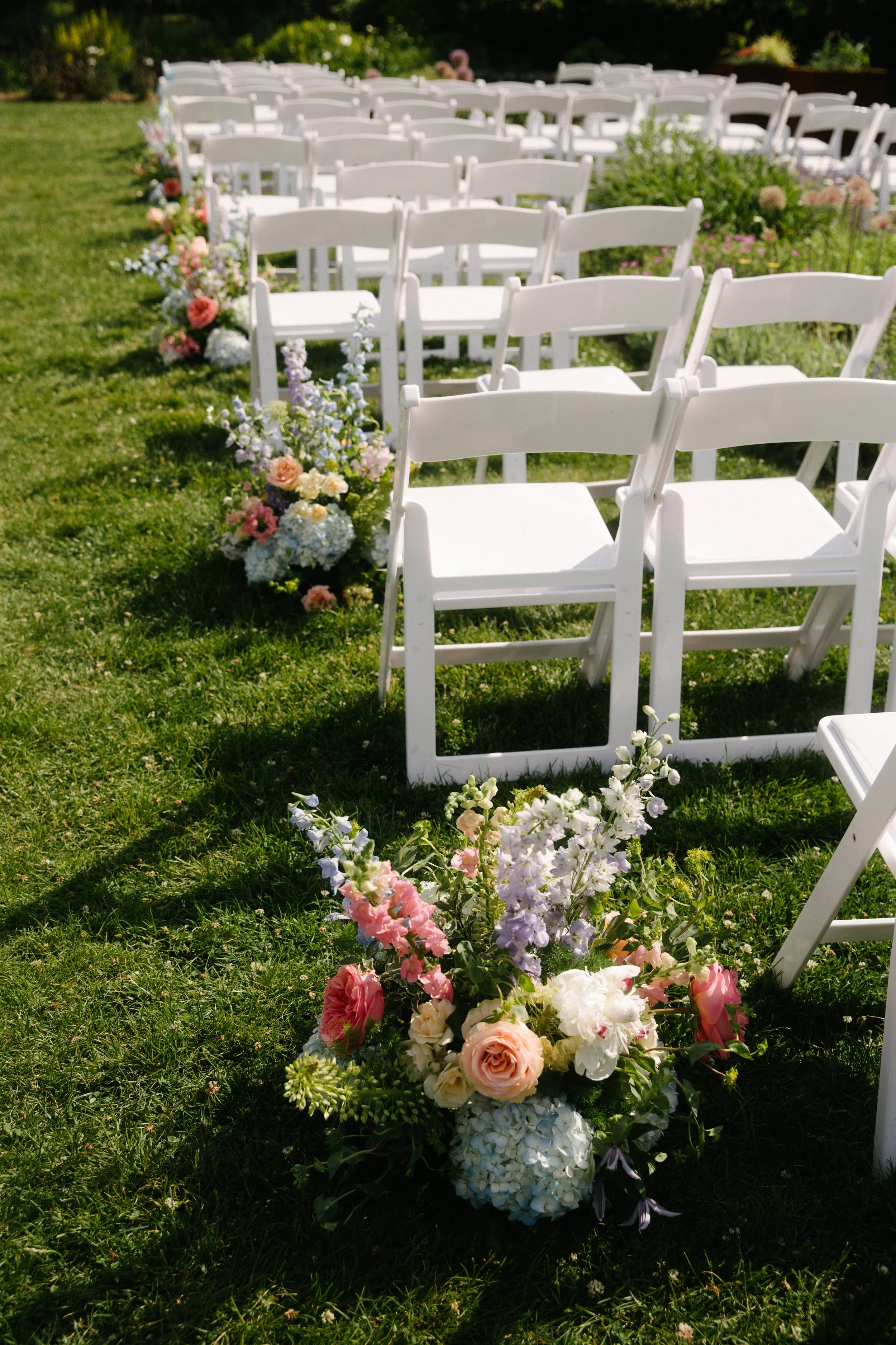 JessicaMax-ann-arbor-wedding-photographer-matthaei-garden-kensington-hotel-wedding-68.jpg