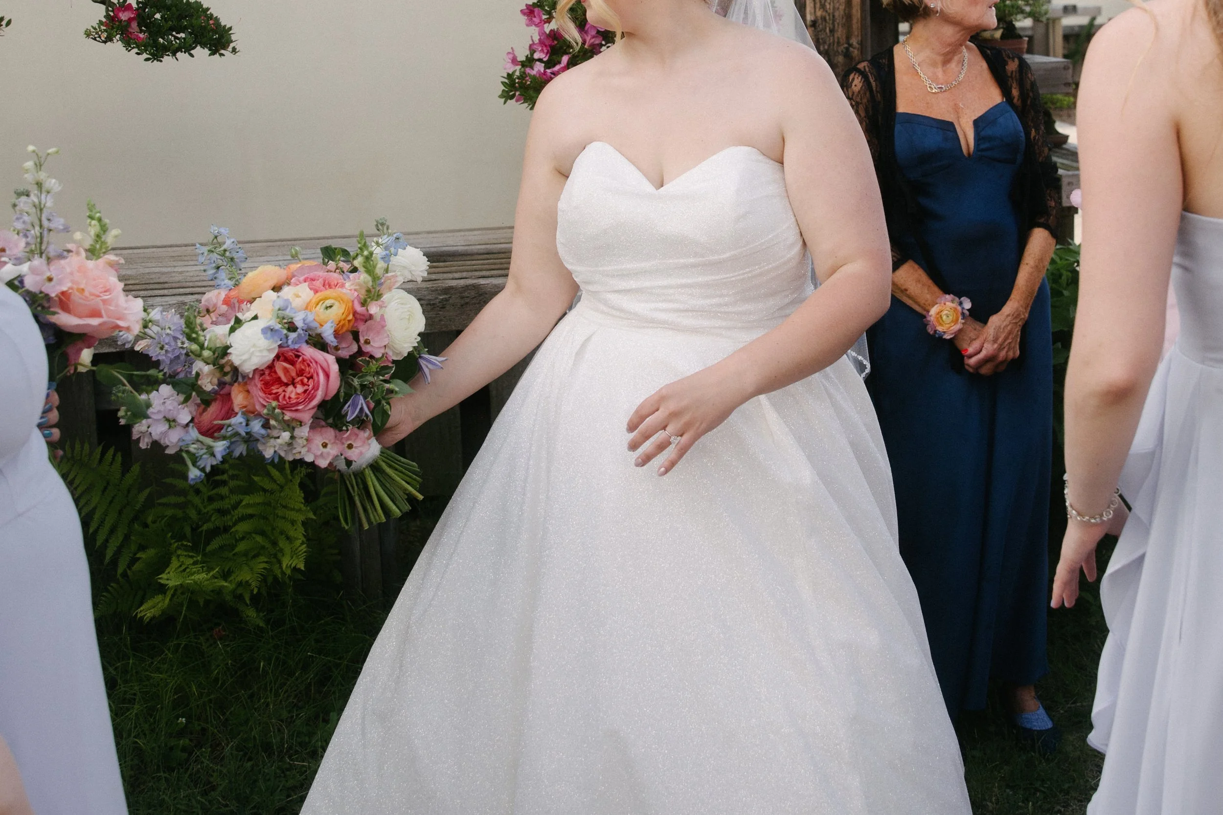 JessicaMax-ann-arbor-wedding-photographer-matthaei-garden-kensington-hotel-wedding-91.jpg