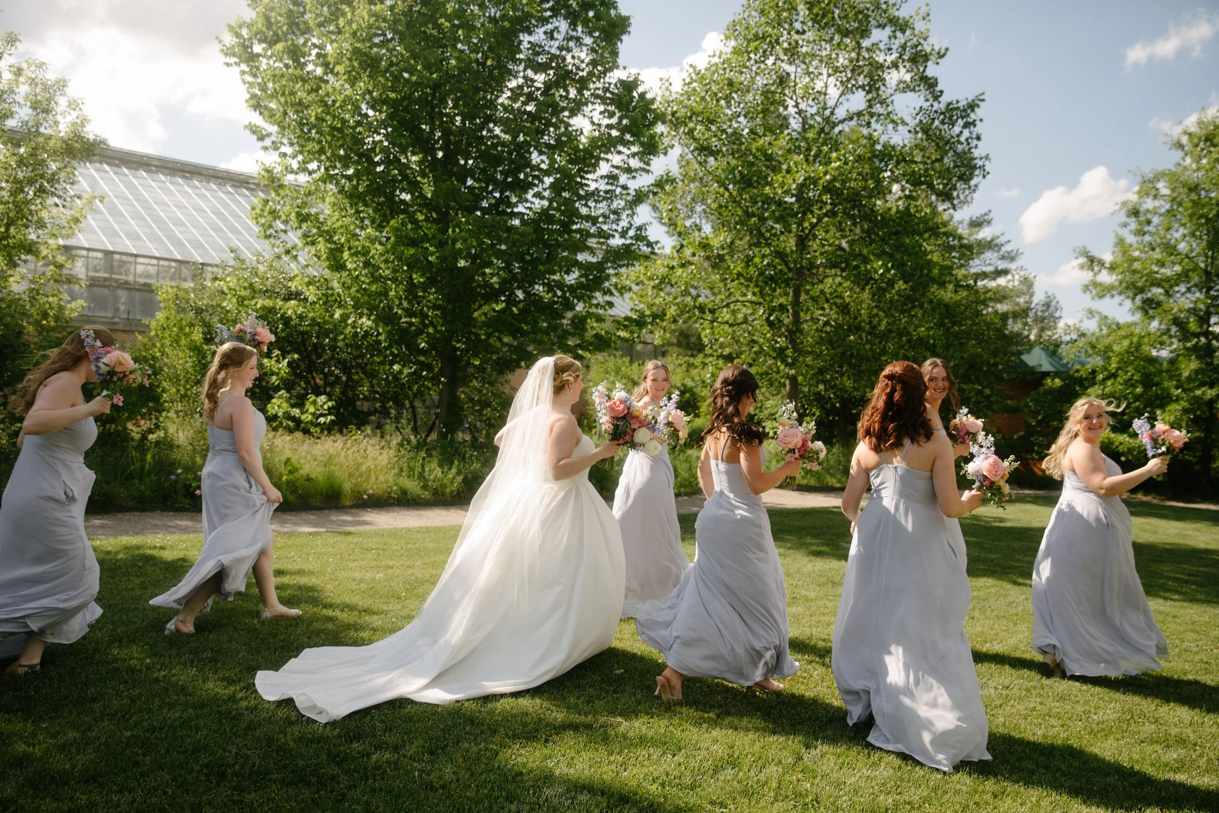 JessicaMax-ann-arbor-wedding-photographer-matthaei-garden-kensington-hotel-wedding-144.jpg