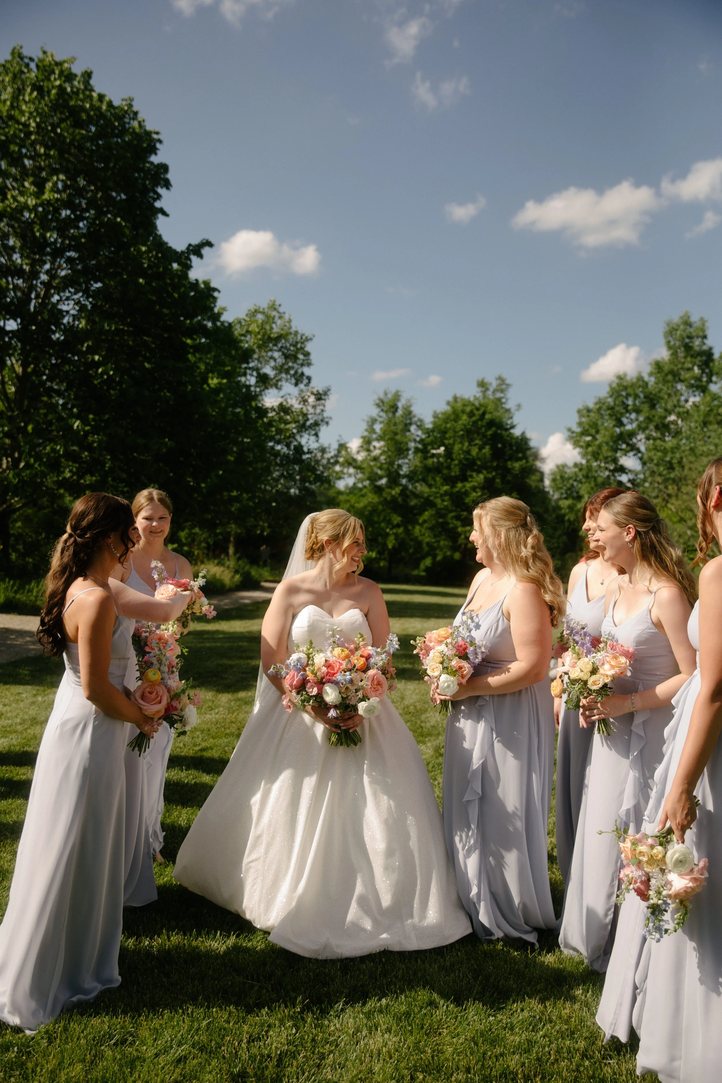 JessicaMax-ann-arbor-wedding-photographer-matthaei-garden-kensington-hotel-wedding-153.jpg